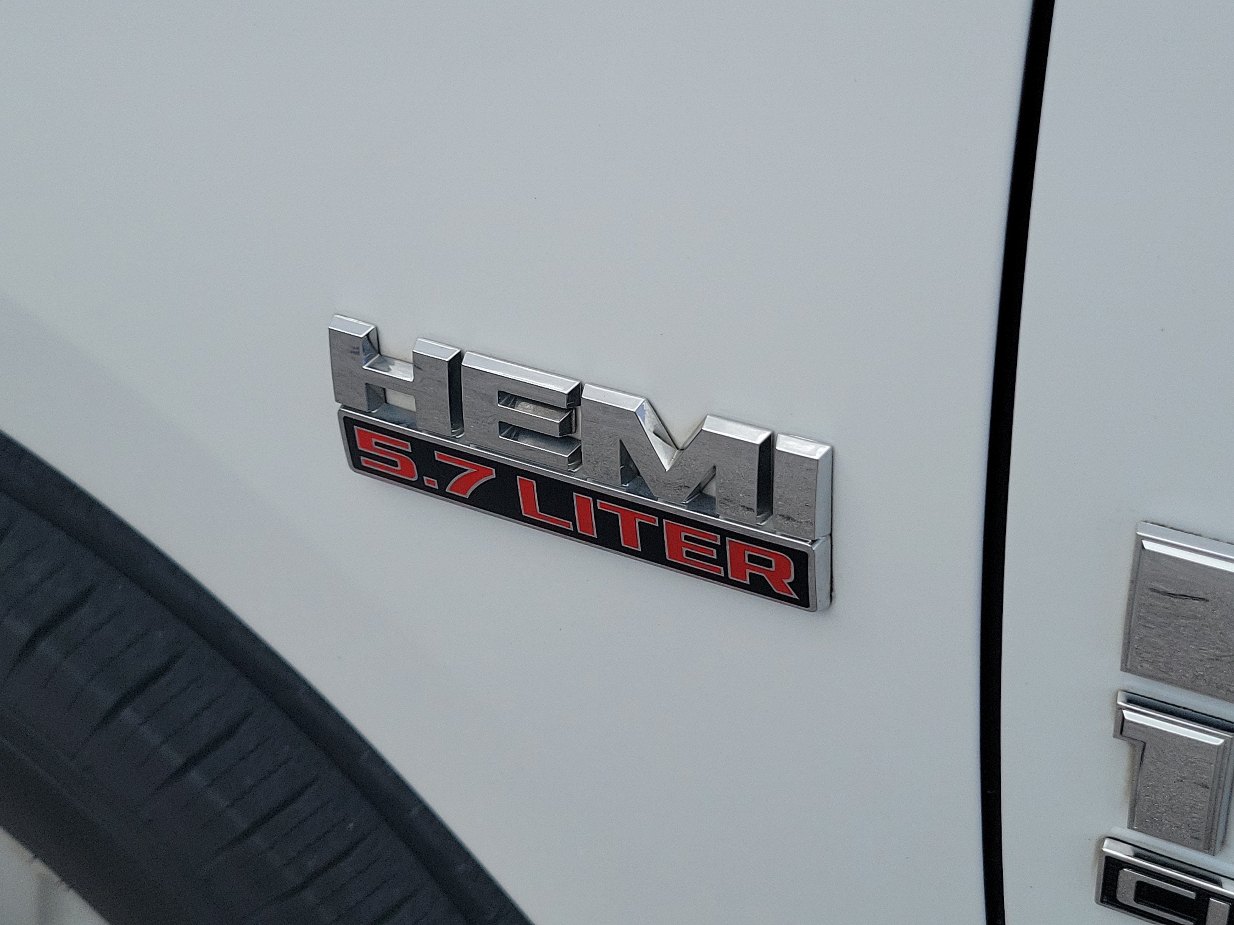 2019 RAM 1500 Classic SLT