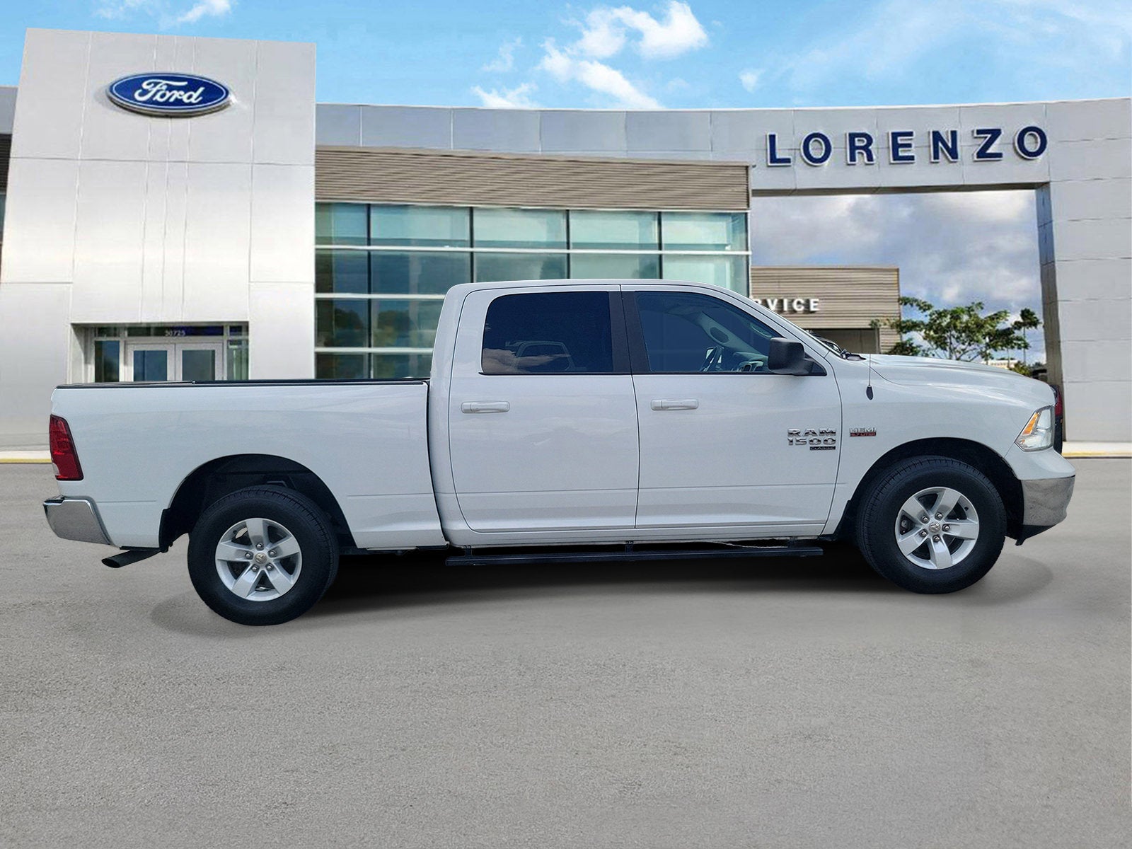 2019 RAM 1500 Classic SLT