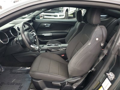 2015 Ford Mustang V6