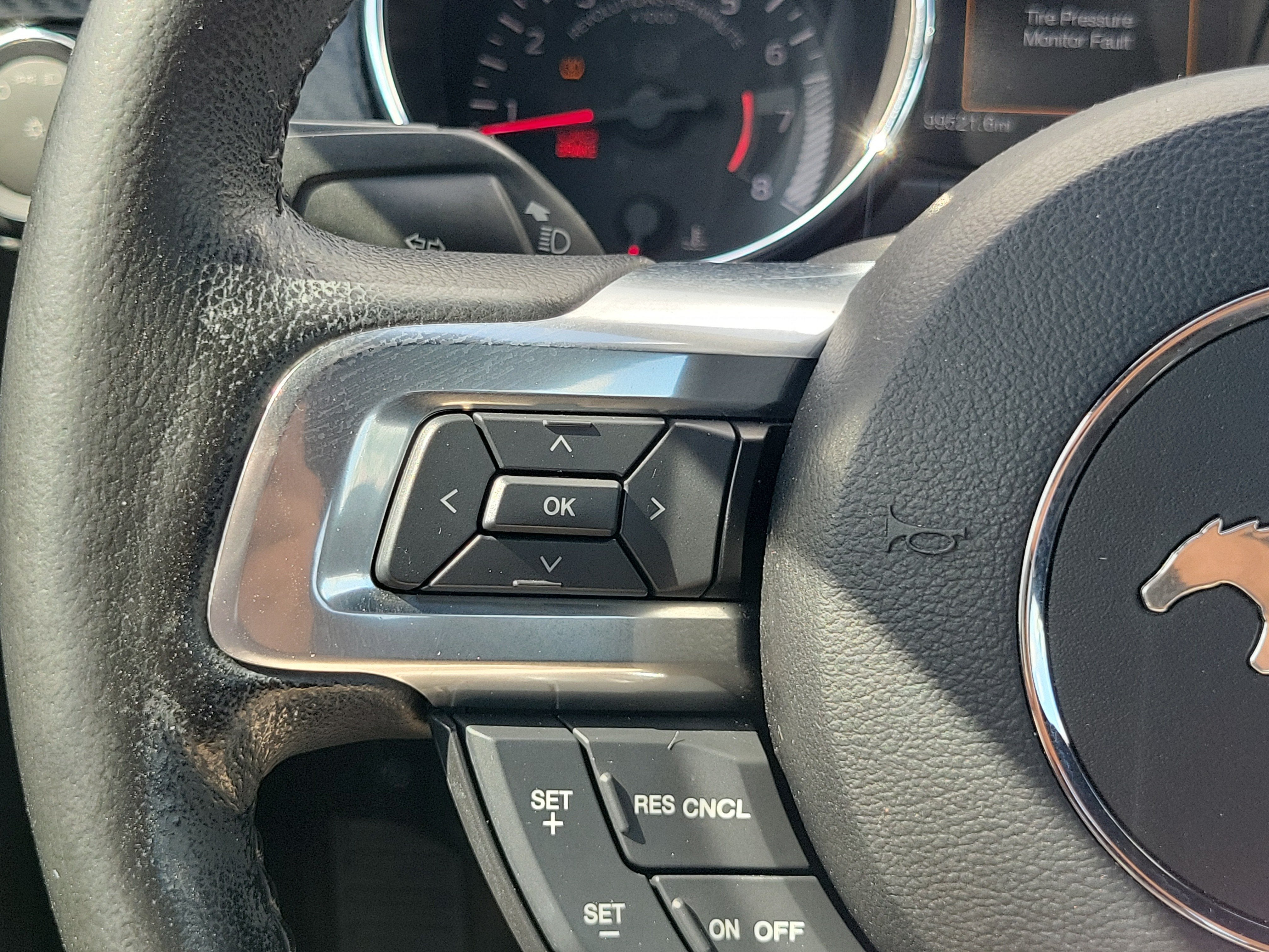 2016 Ford Mustang V6