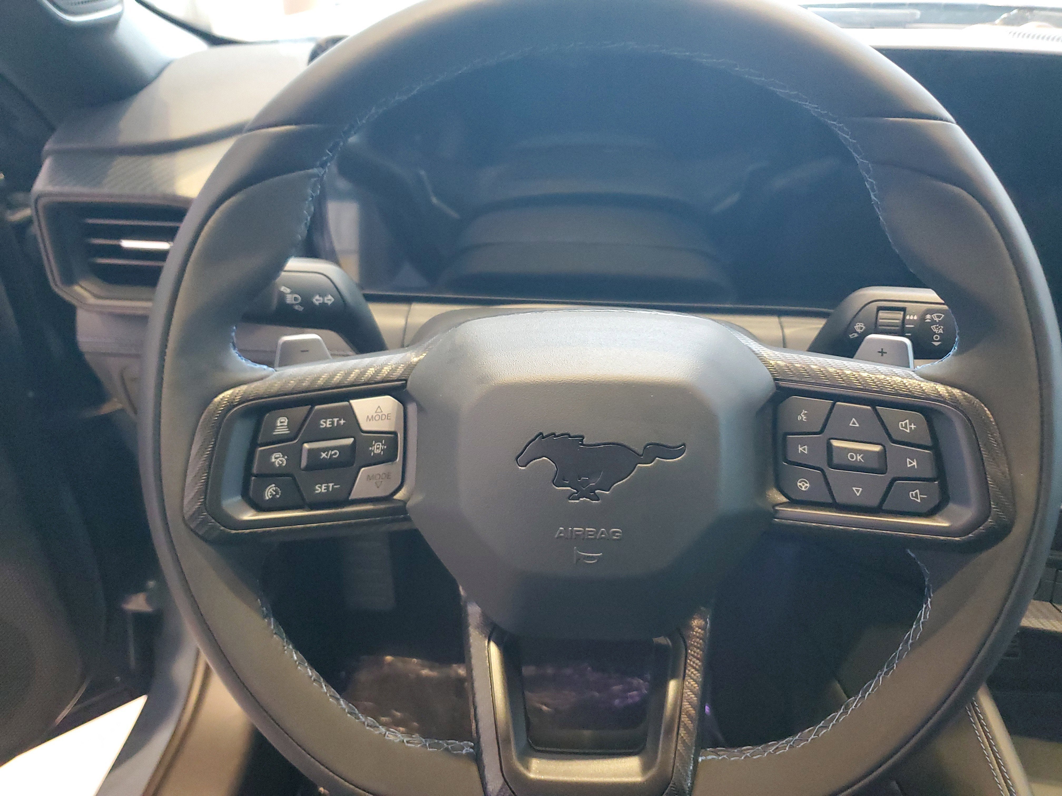 2025 Ford Mustang Dark Horse