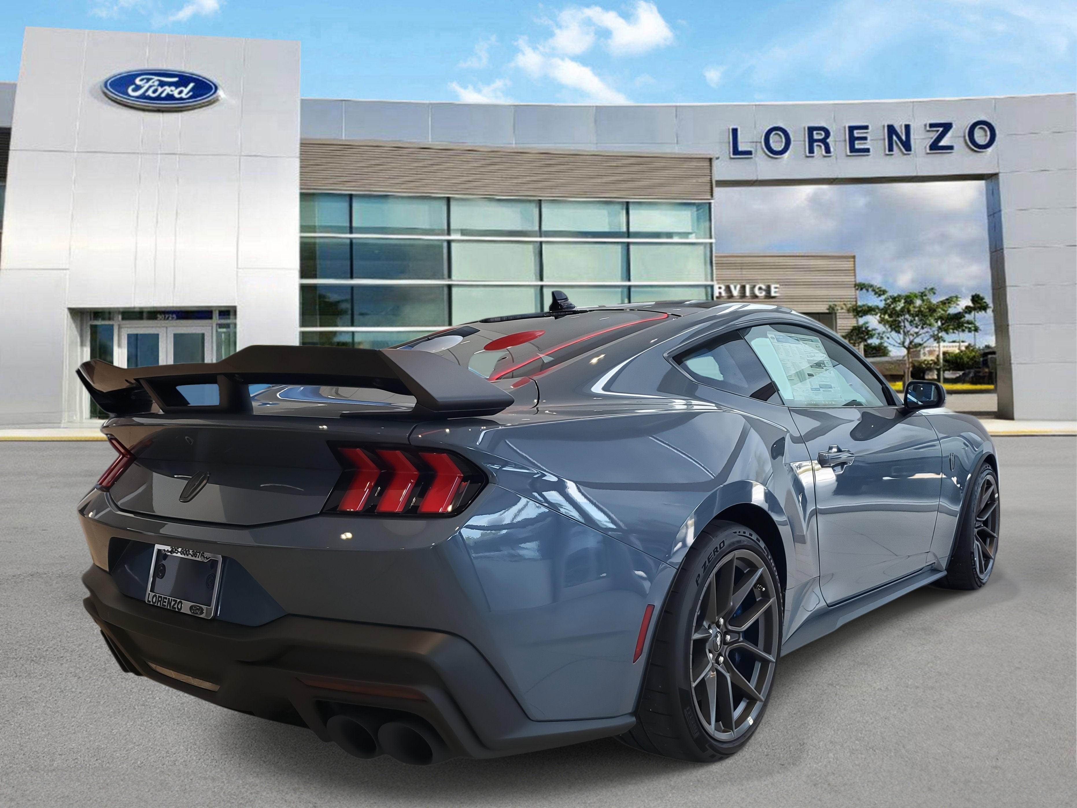 2025 Ford Mustang Dark Horse