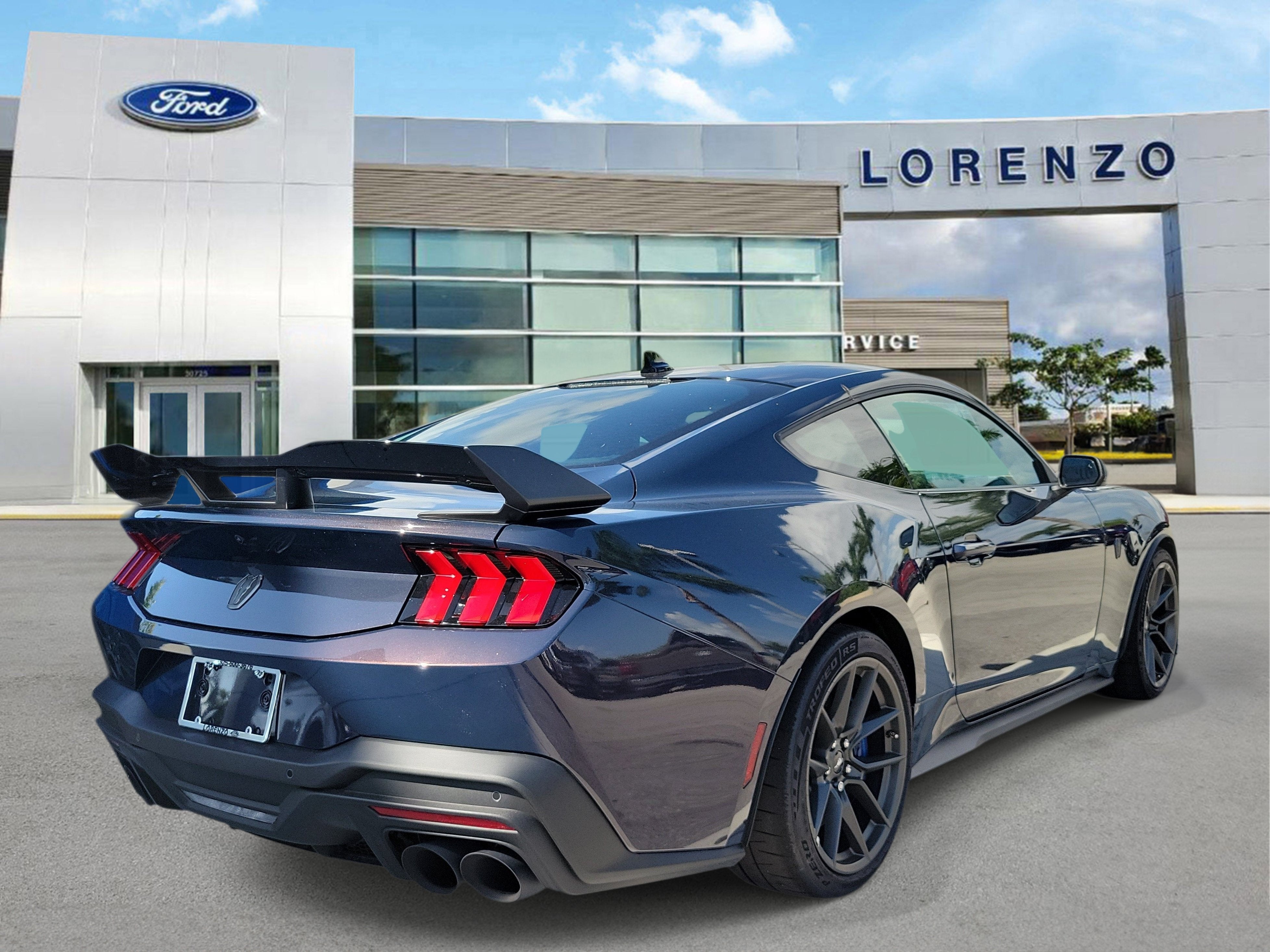 2026 Ford Mustang Dark Horse
