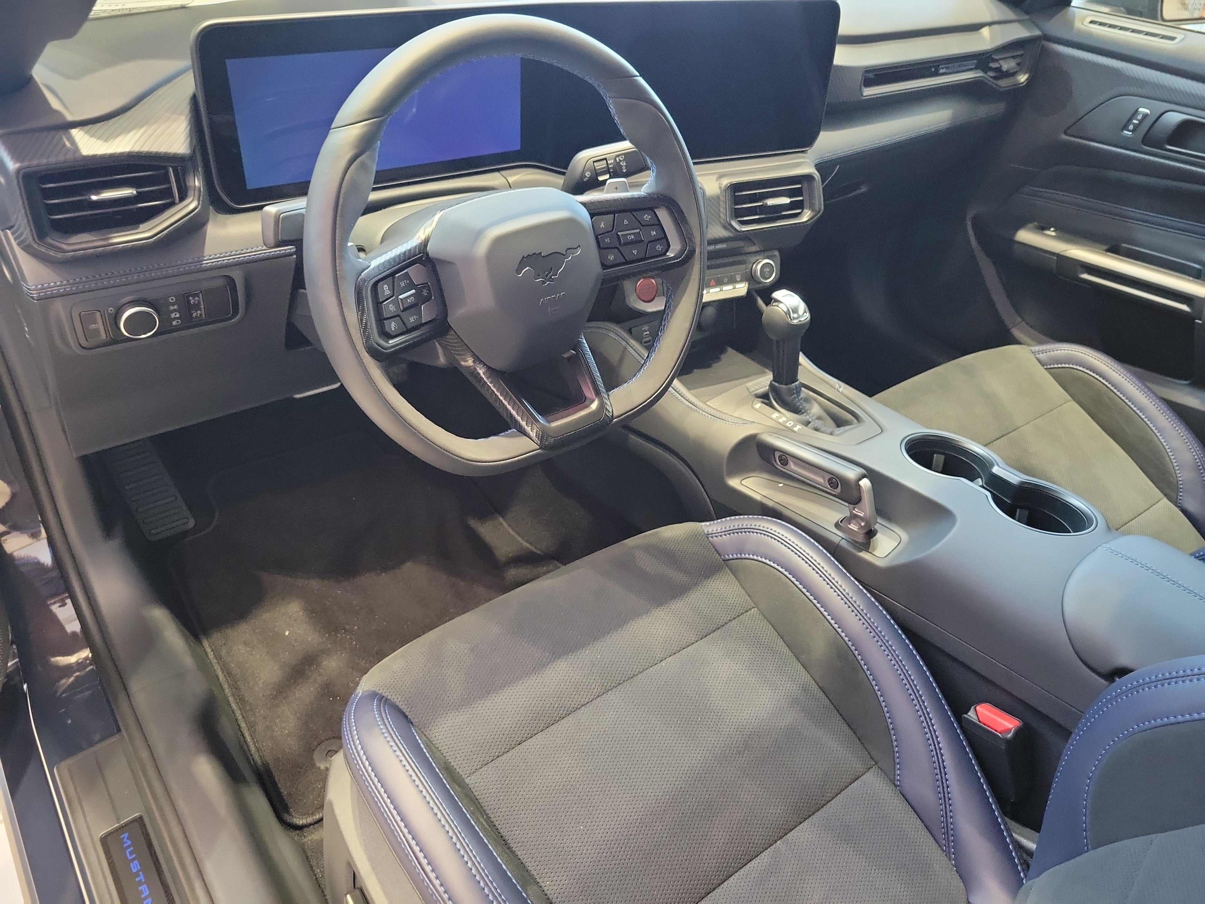 2026 Ford Mustang Dark Horse