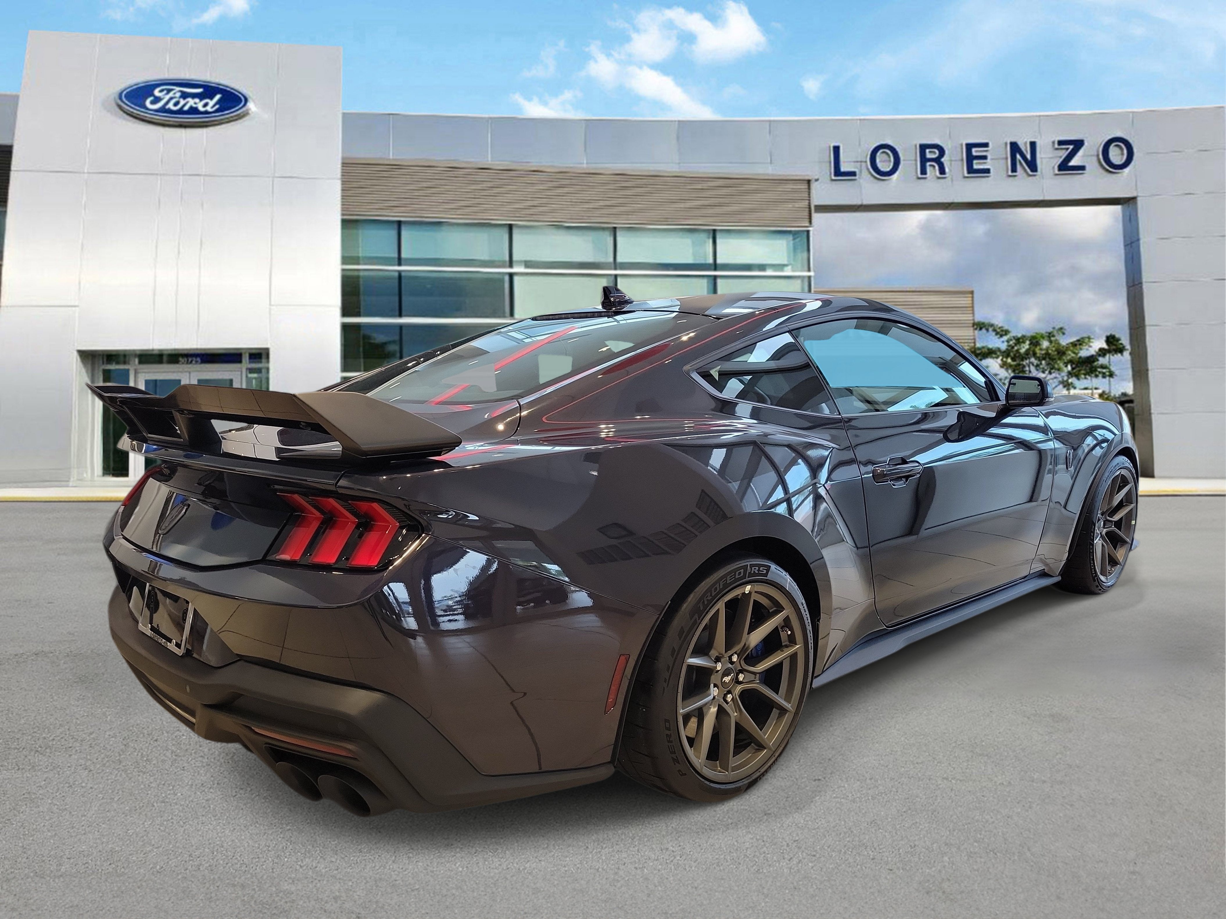 2026 Ford Mustang Dark Horse