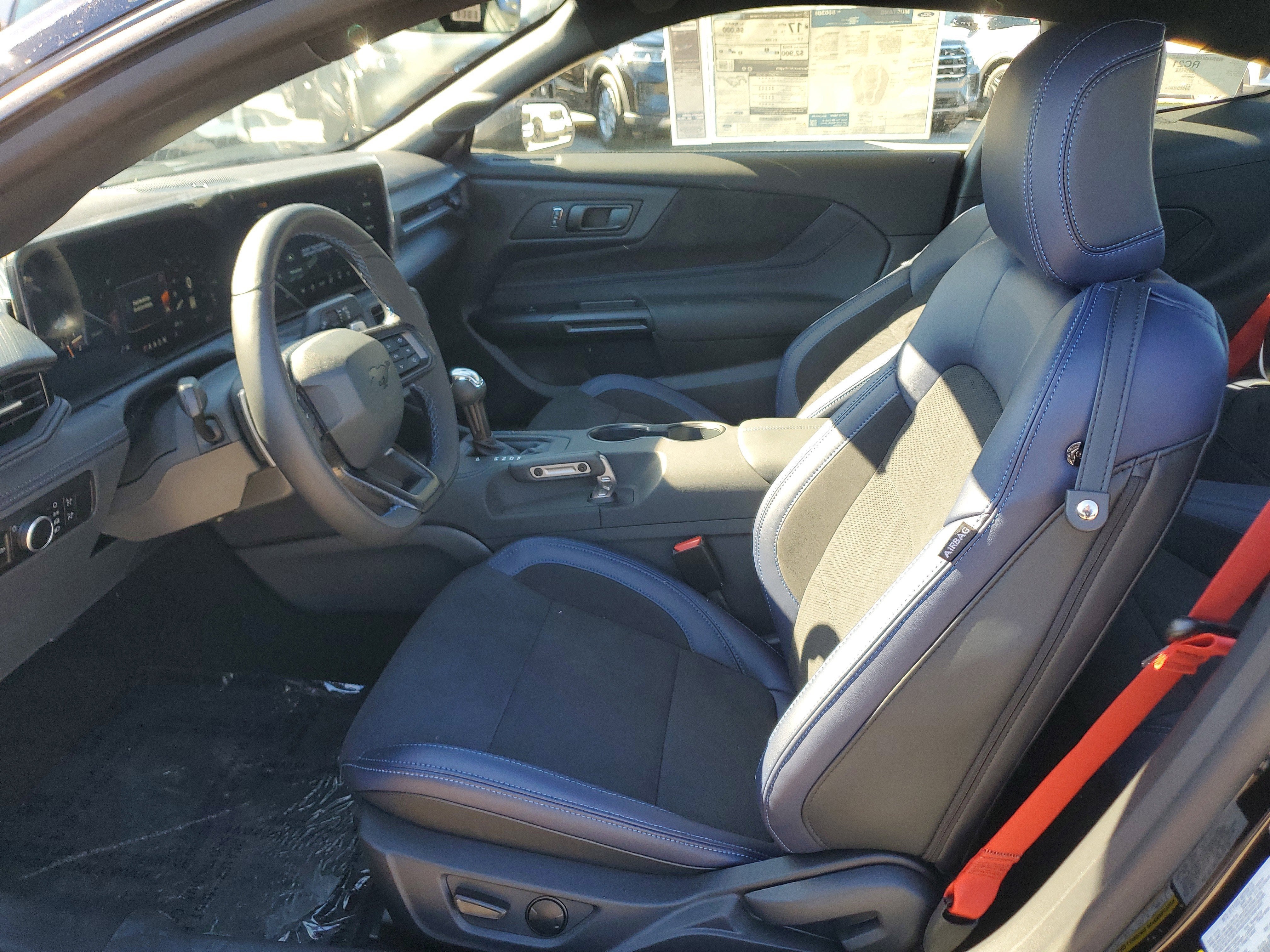 2026 Ford Mustang Dark Horse