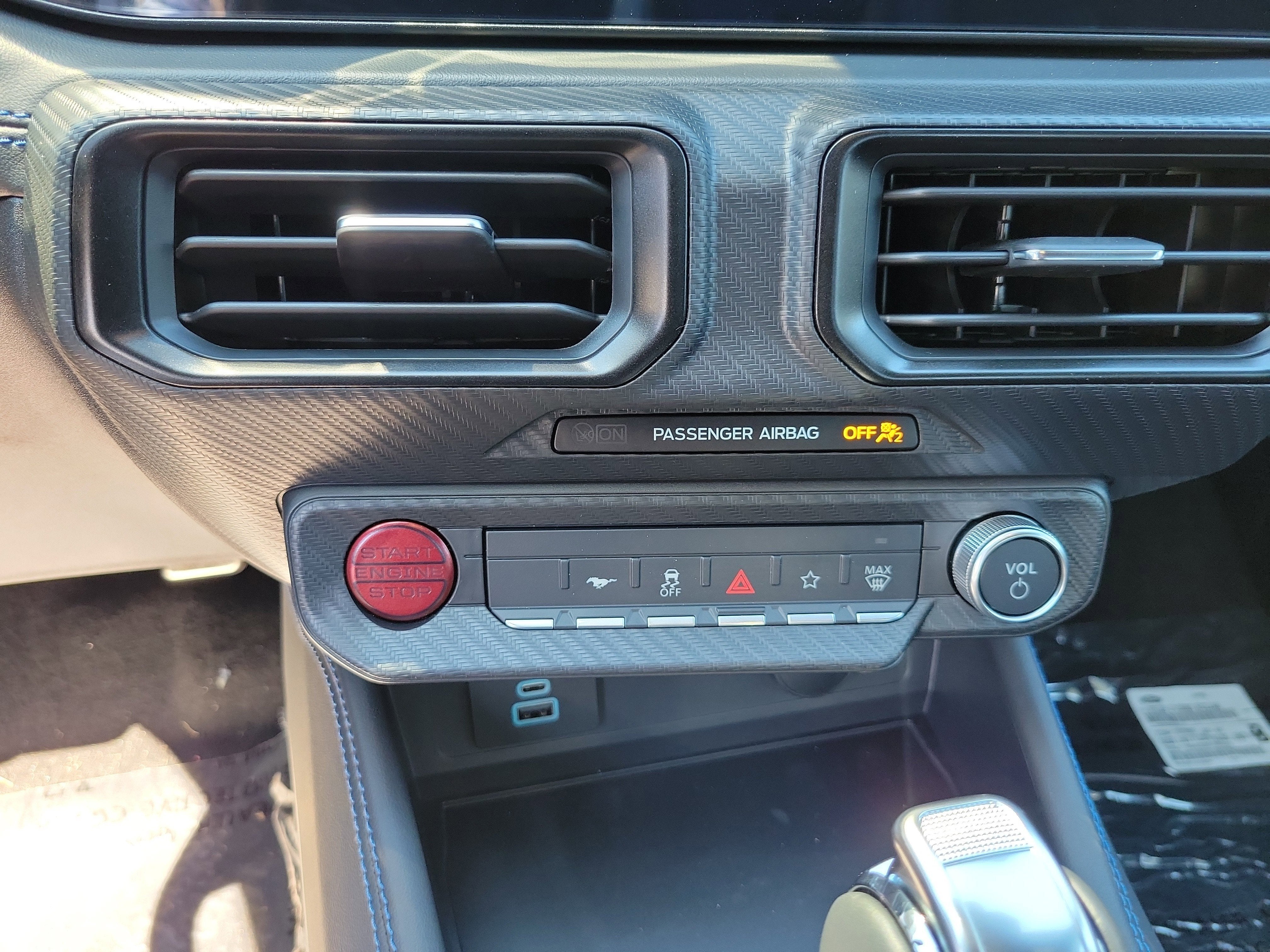 2026 Ford Mustang Dark Horse