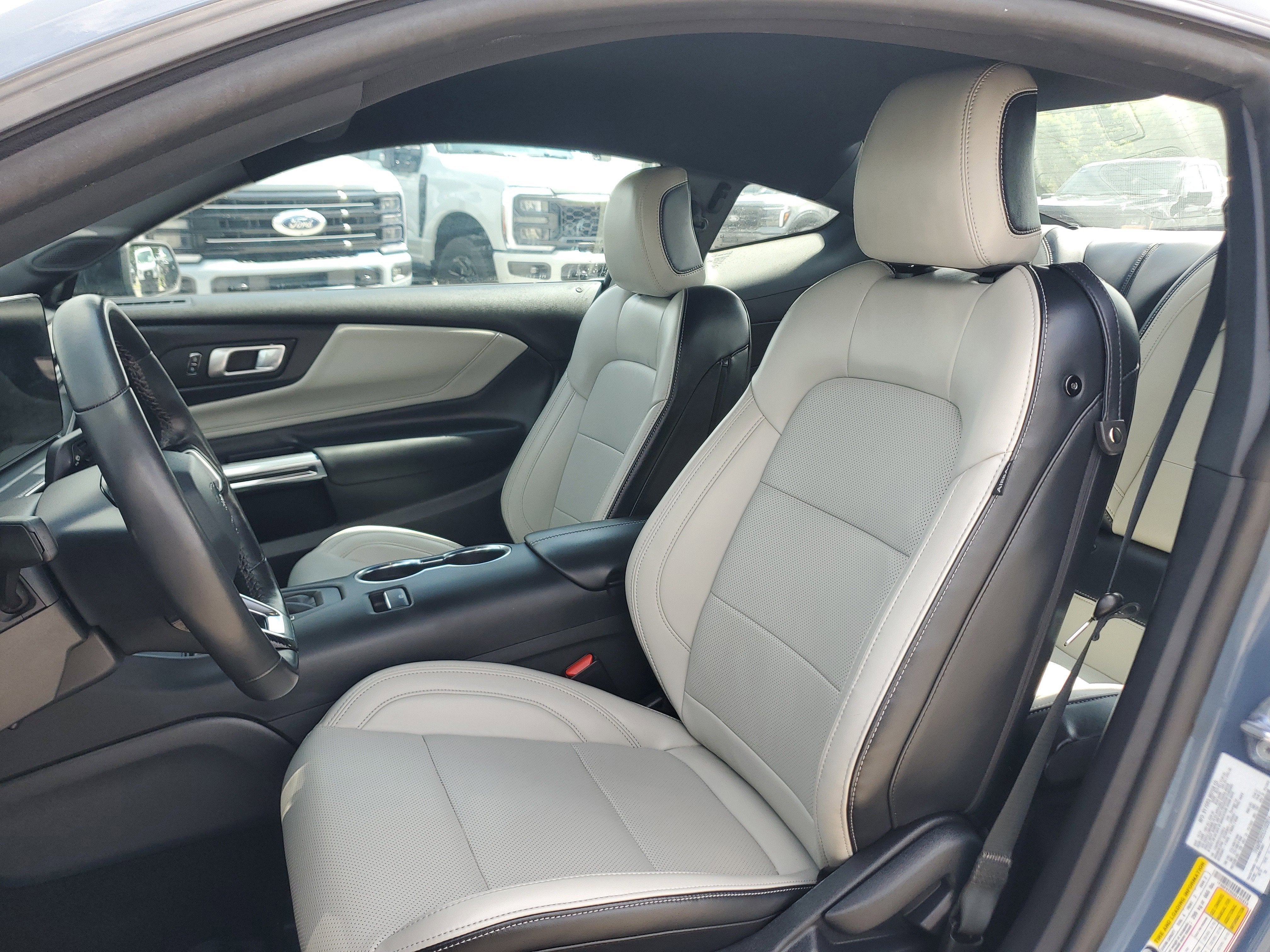 2025 Ford Mustang EcoBoost Premium