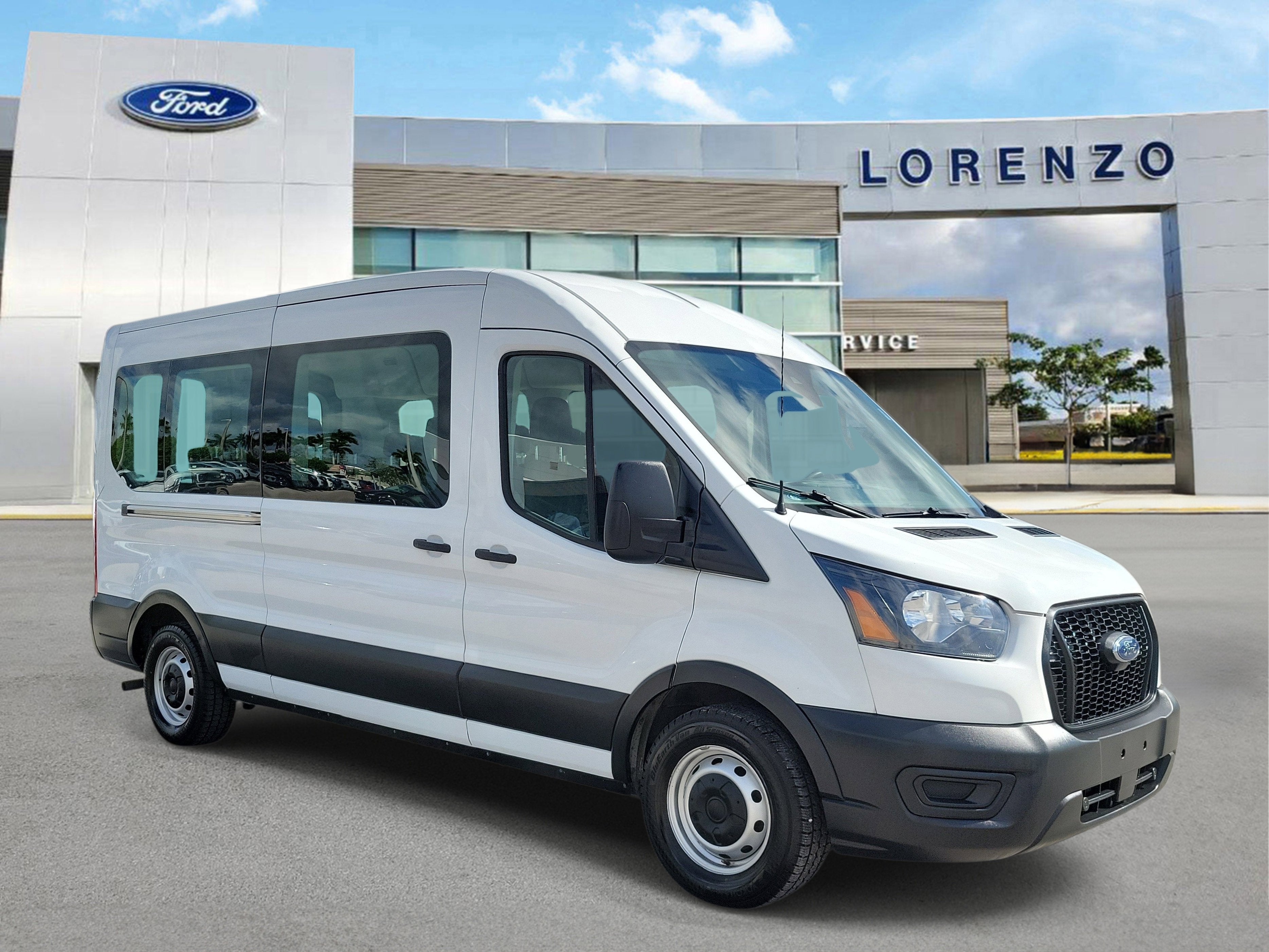 2022 Ford Transit Passenger Wagon XL