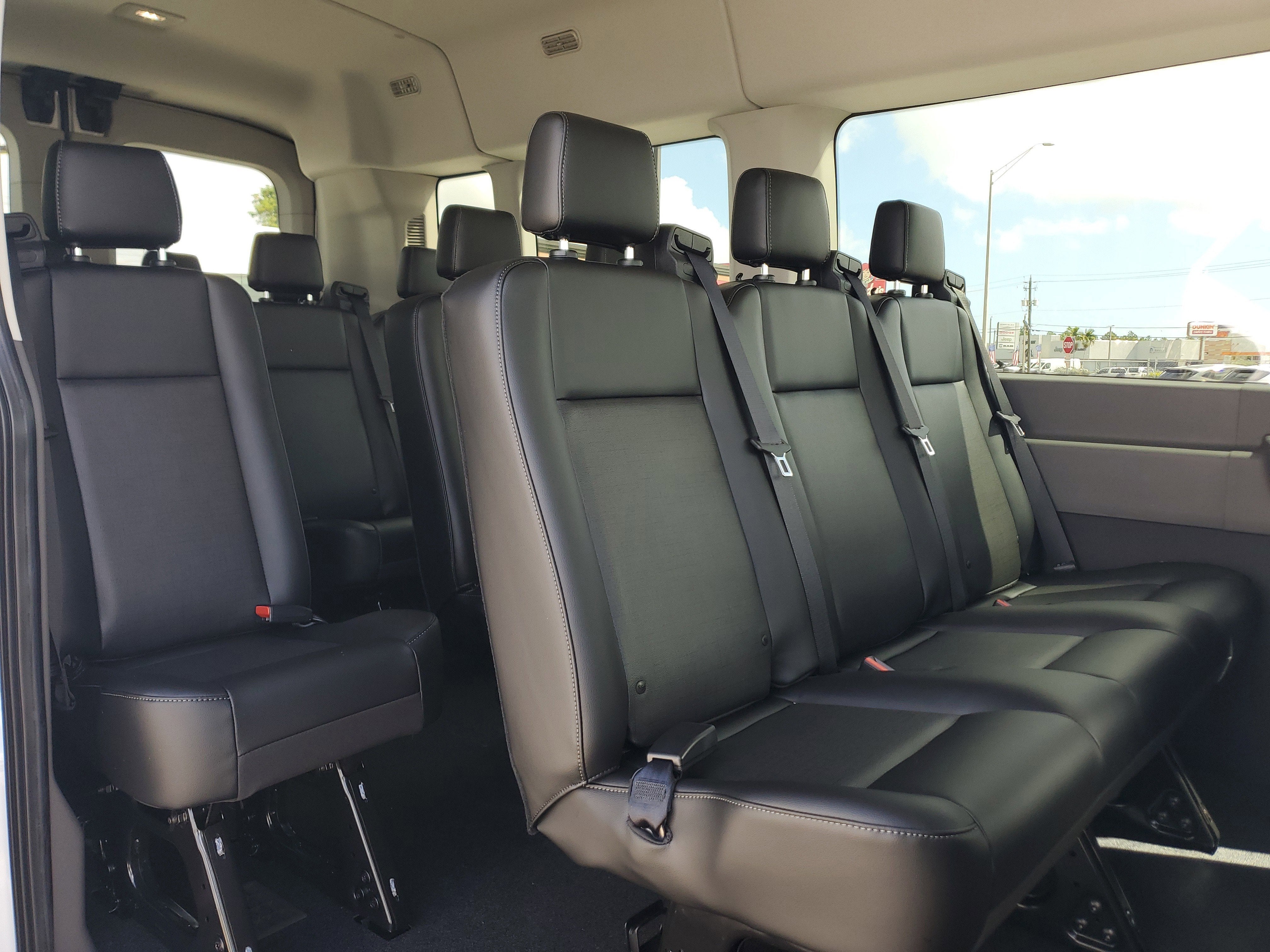 2026 Ford Transit Passenger Wagon XL