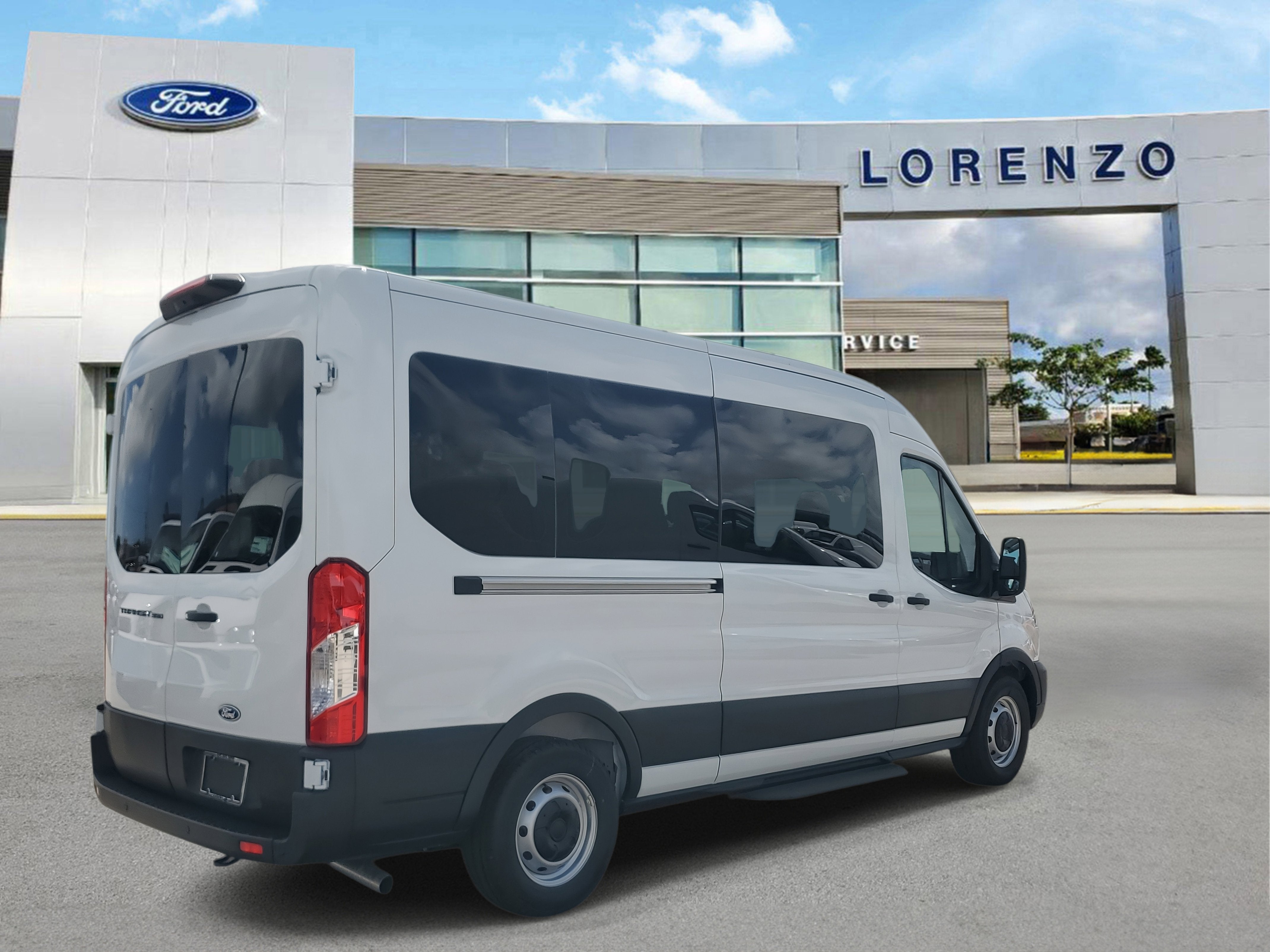 2026 Ford Transit Passenger Wagon XL