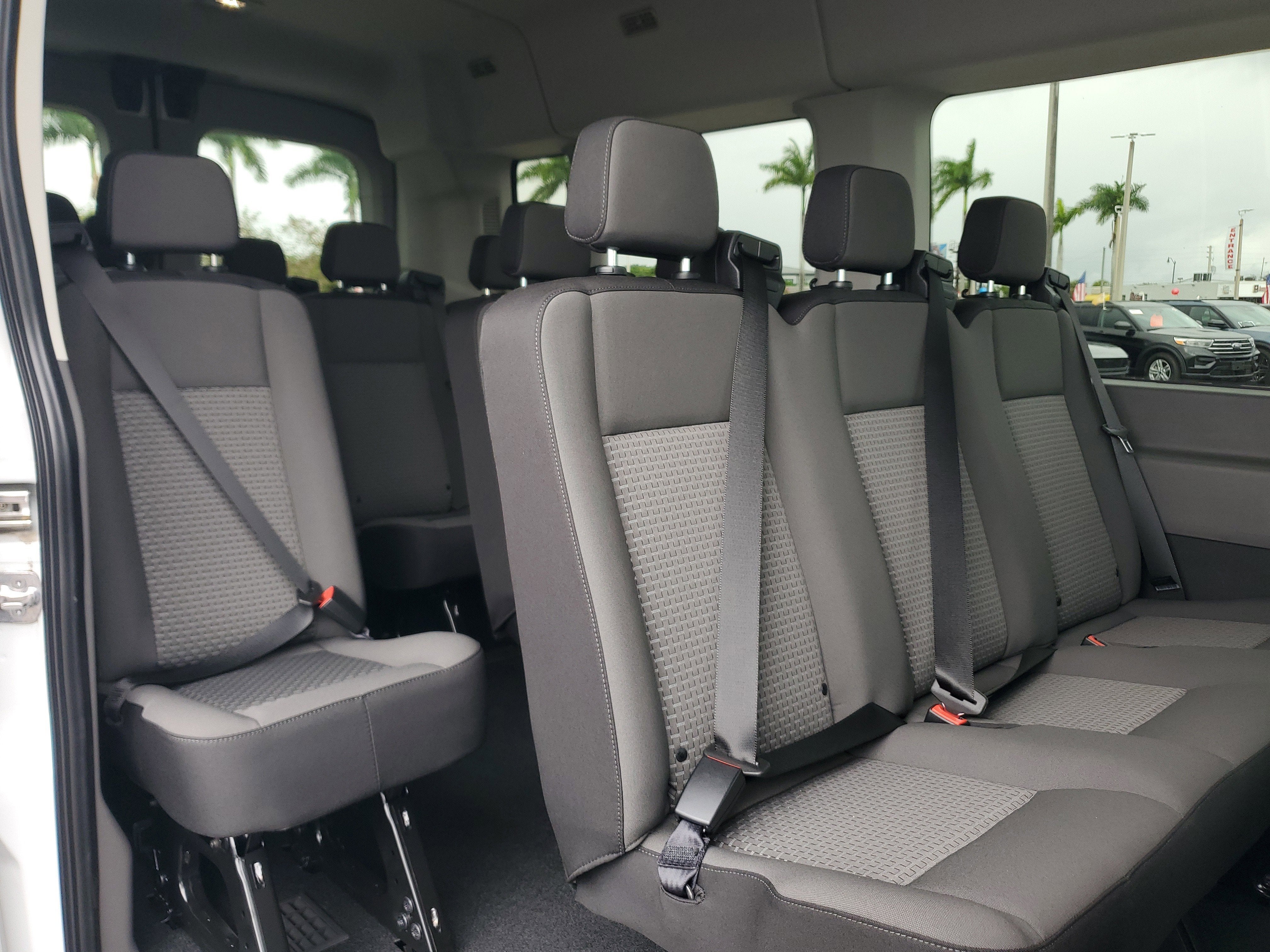 2025 Ford Transit Passenger Wagon Base