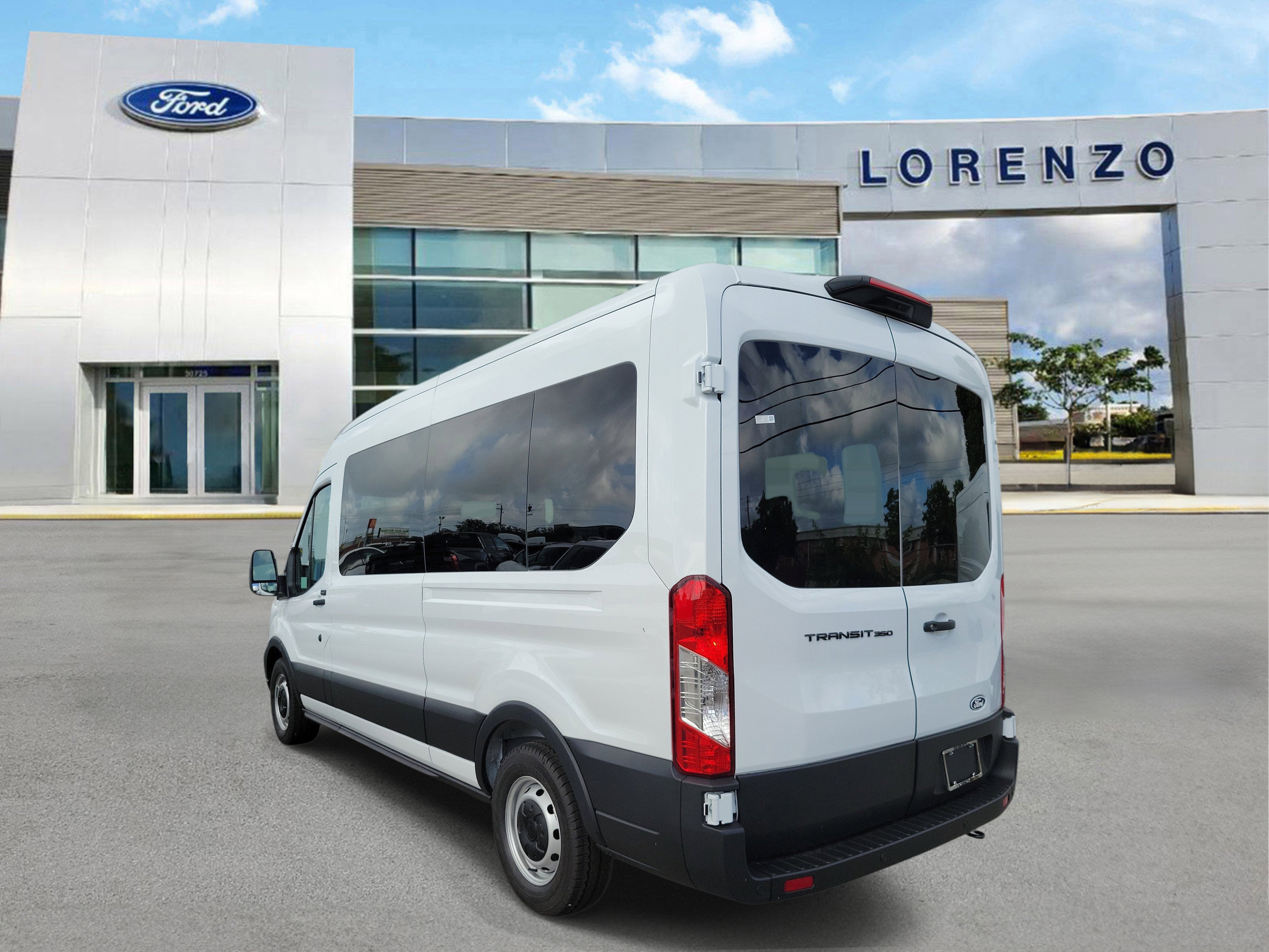 2026 Ford Transit Passenger Wagon XL