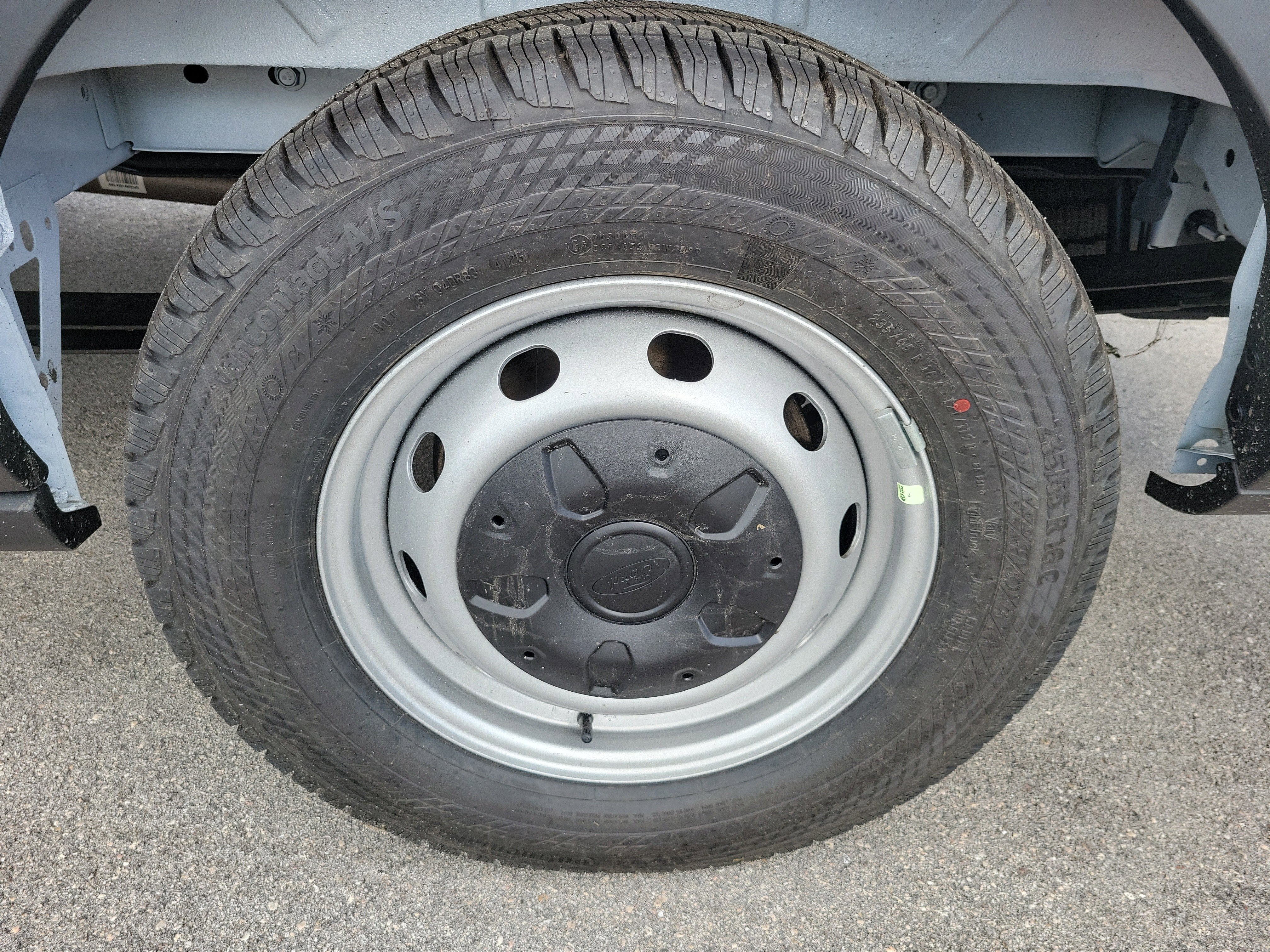 2026 Ford Transit Passenger Wagon XL
