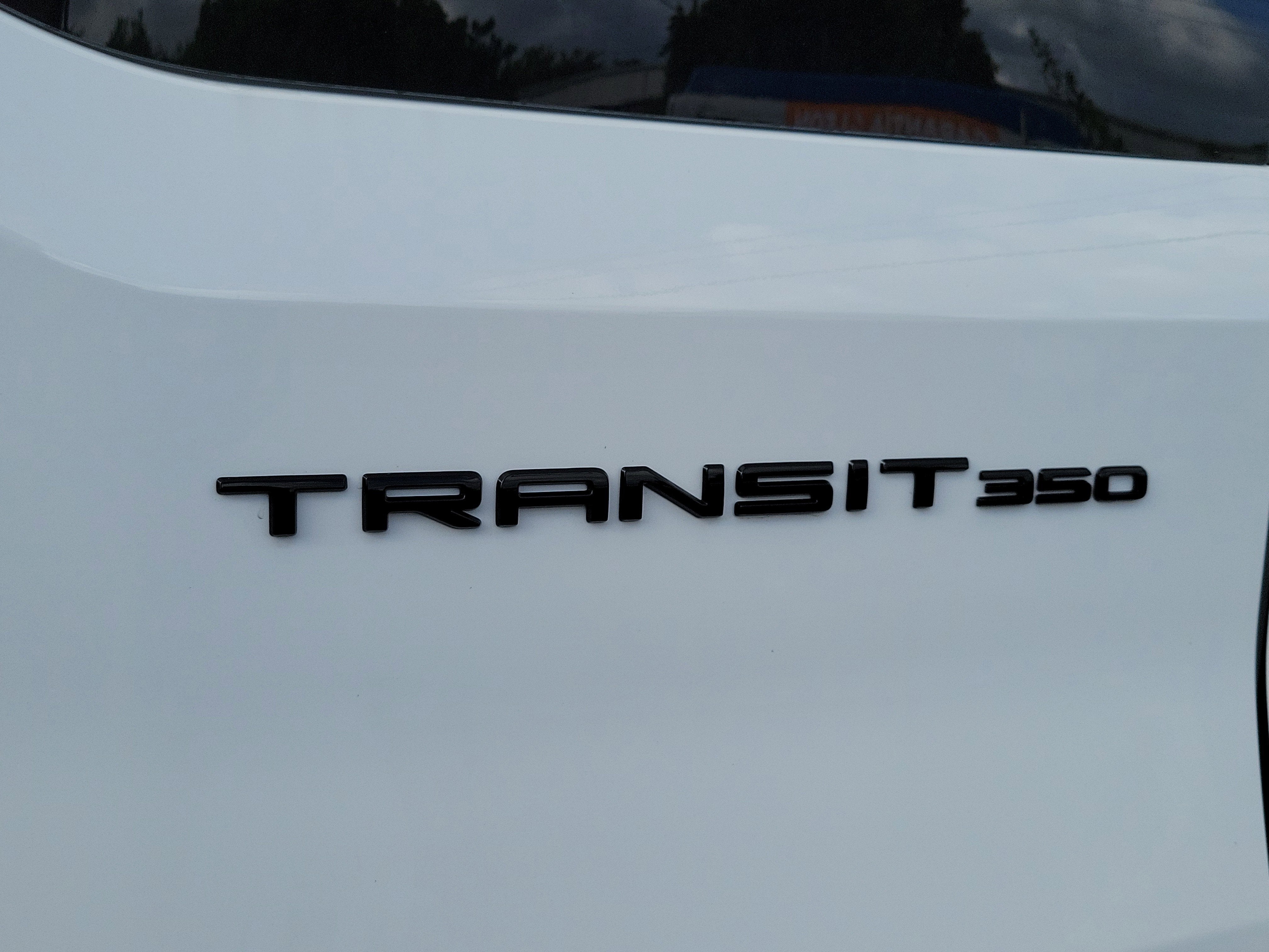 2026 Ford Transit Passenger Wagon XL