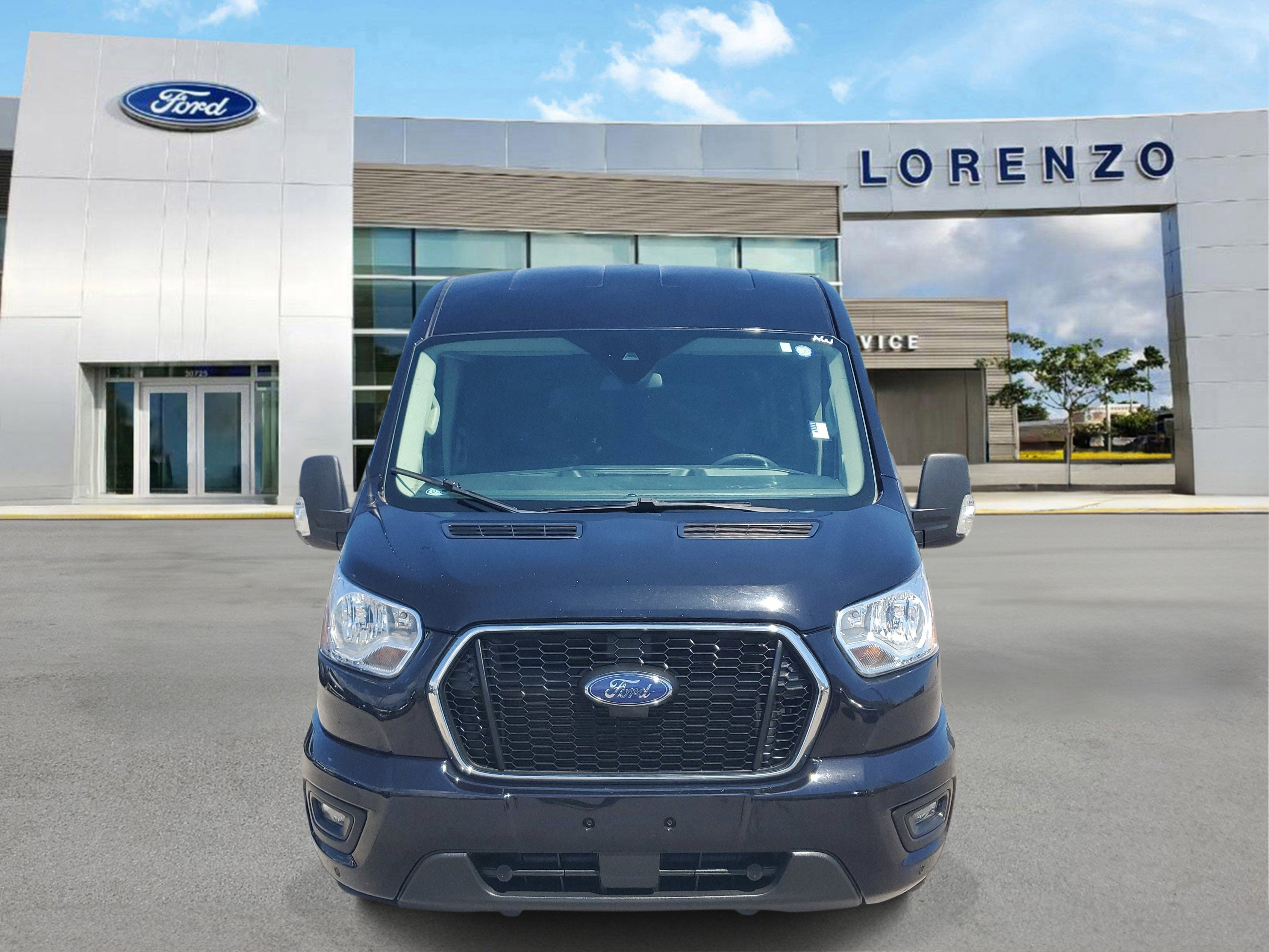 2021 Ford Transit Passenger Wagon XLT