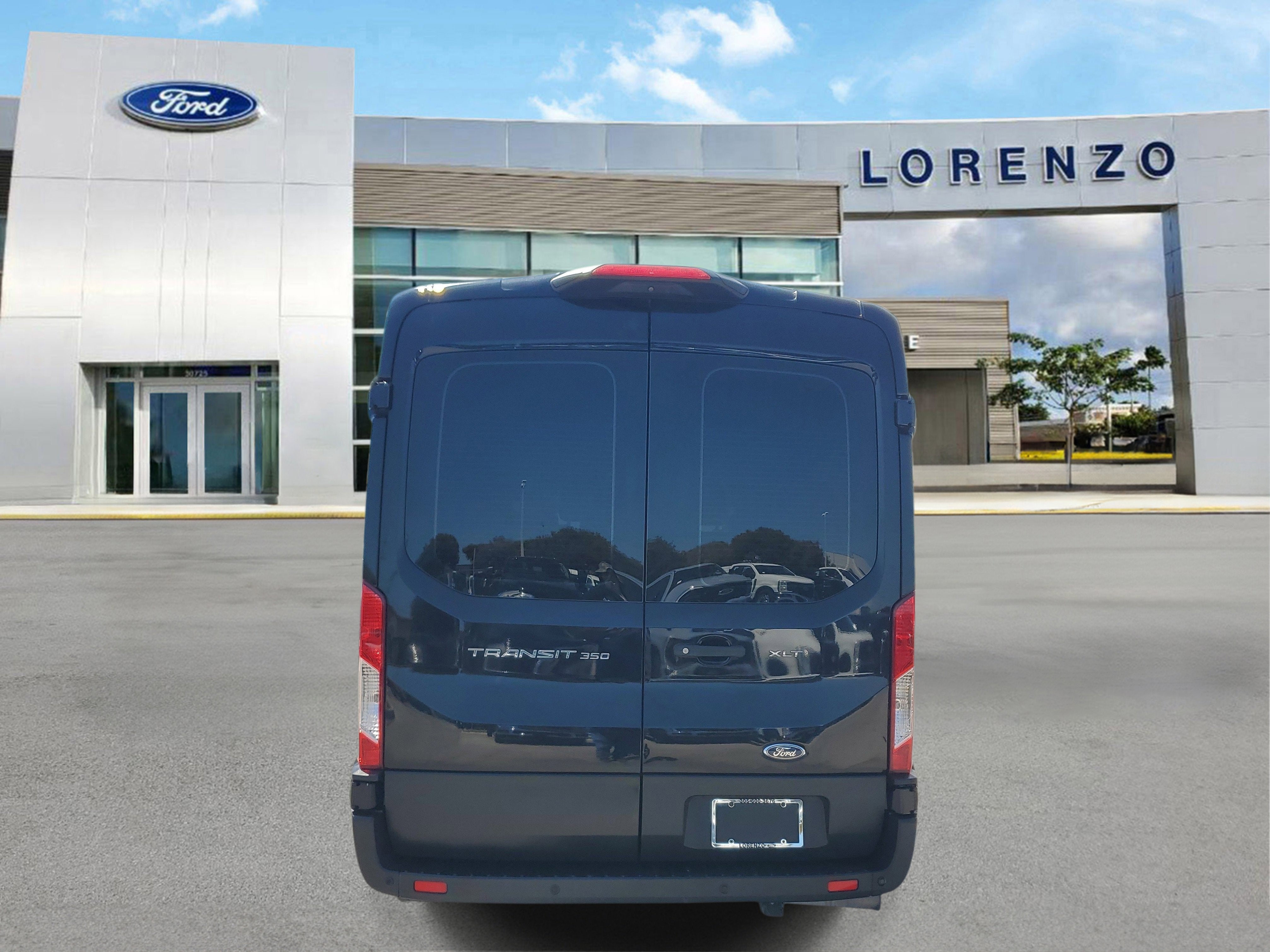 2021 Ford Transit Passenger Wagon XLT