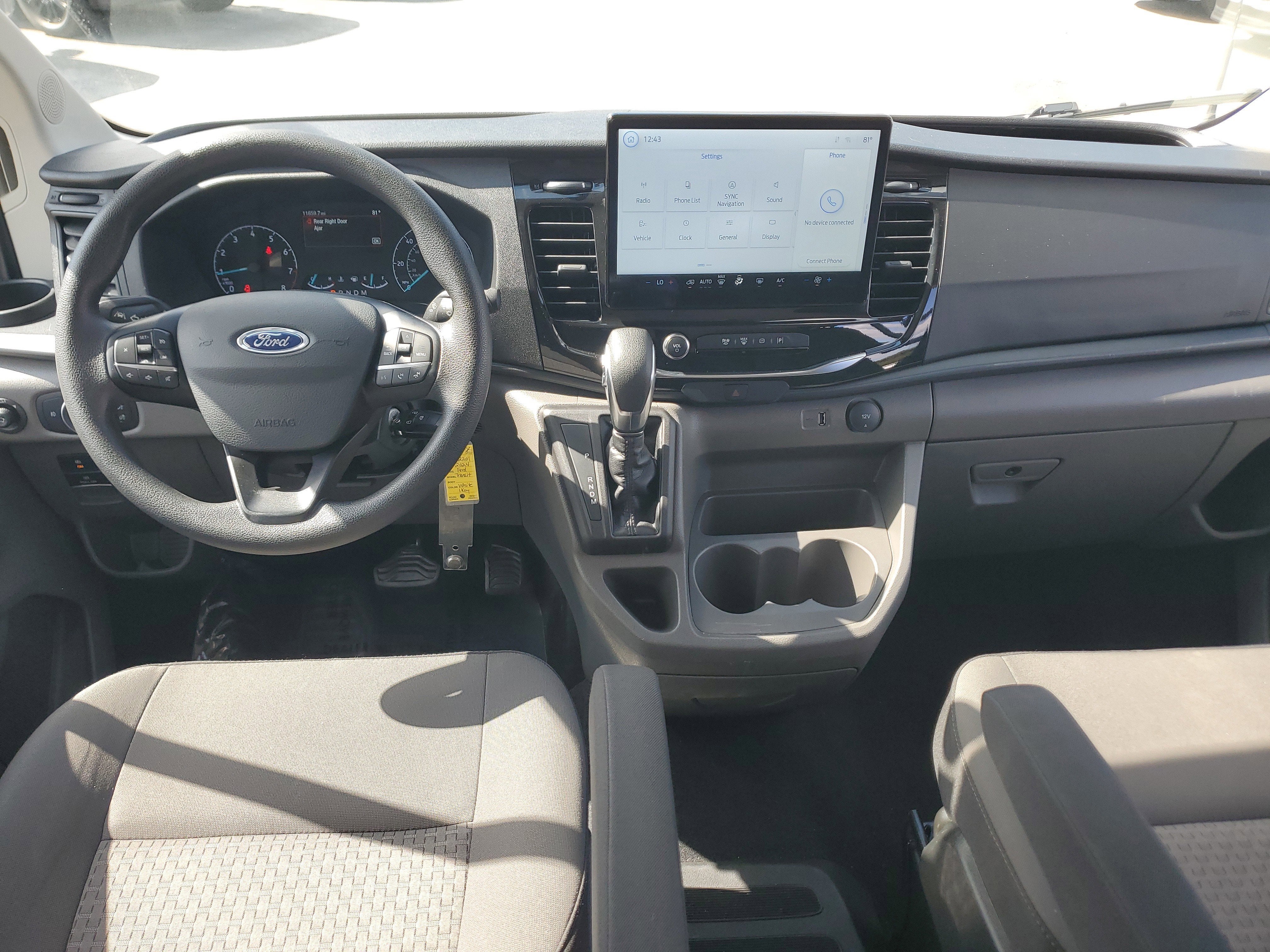 2024 Ford Transit Passenger Wagon XLT