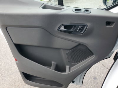 2024 Ford Transit Passenger Wagon XLT