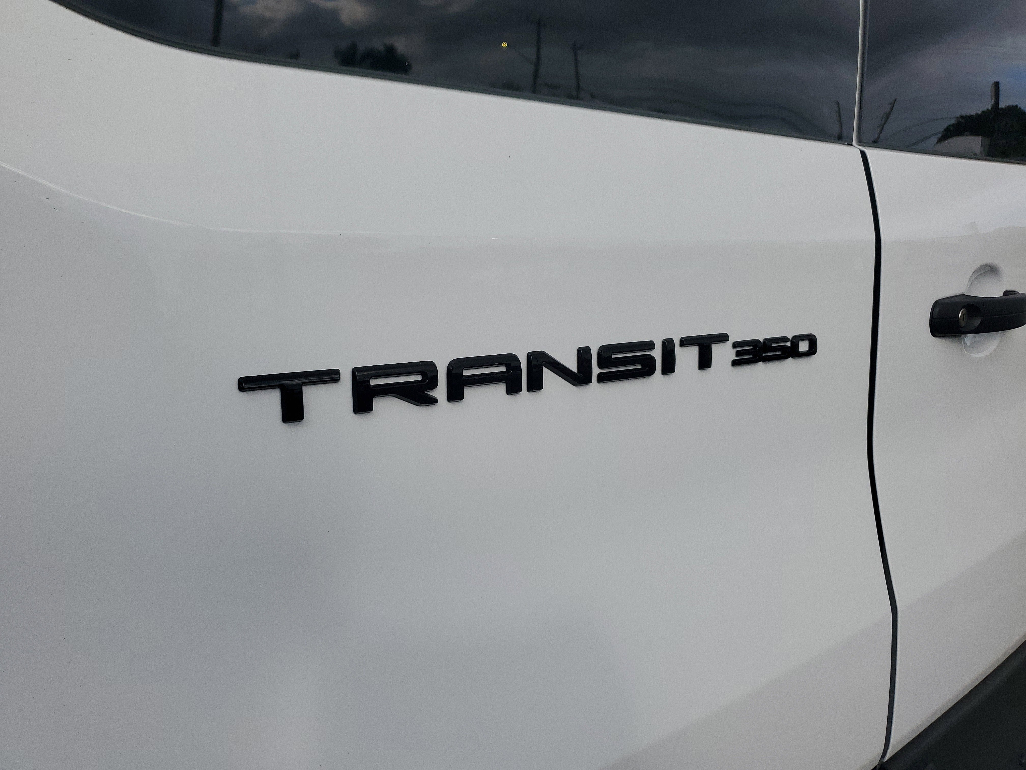 2026 Ford Transit Passenger Wagon XL