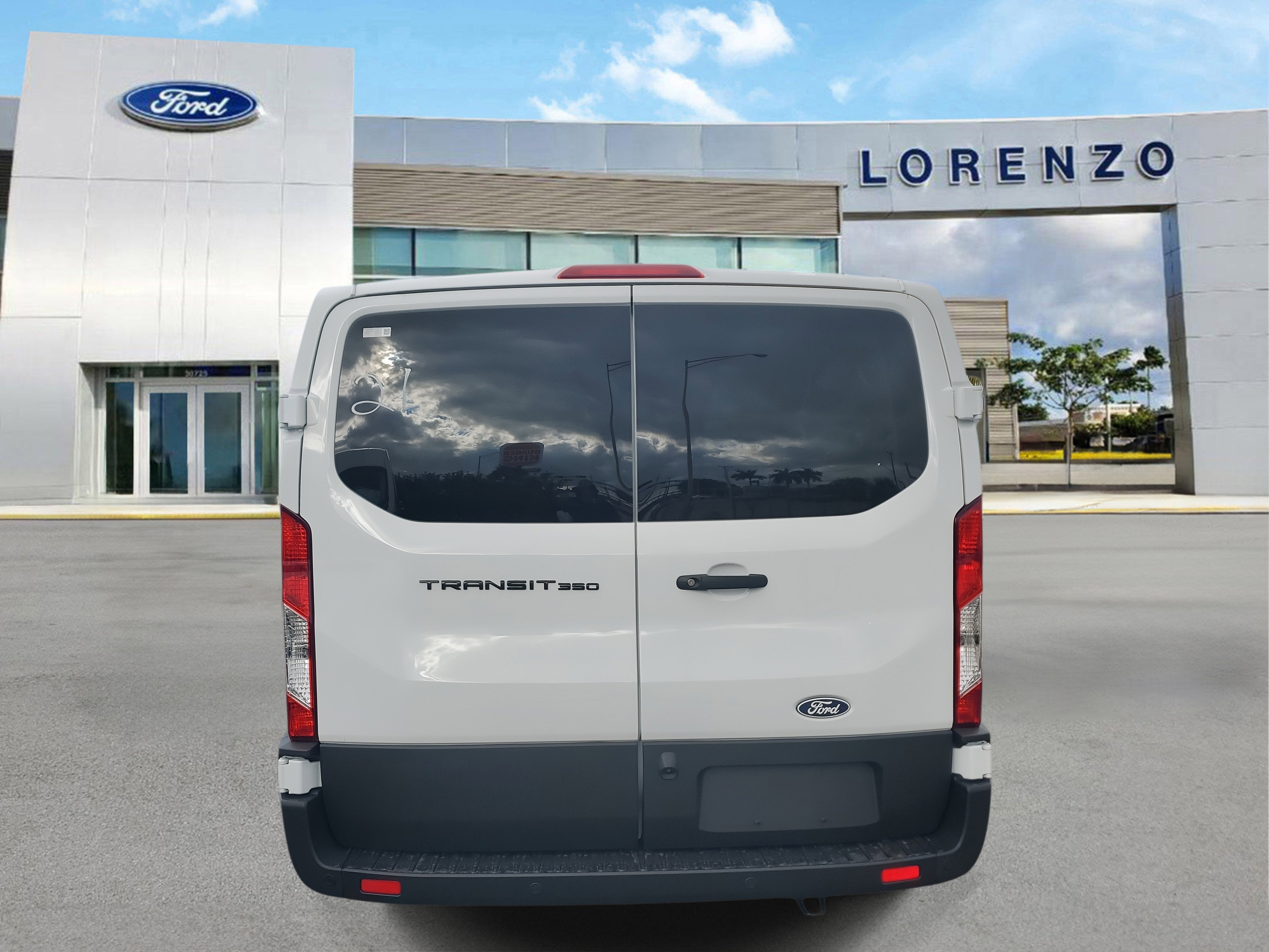 2026 Ford Transit Passenger Wagon XL