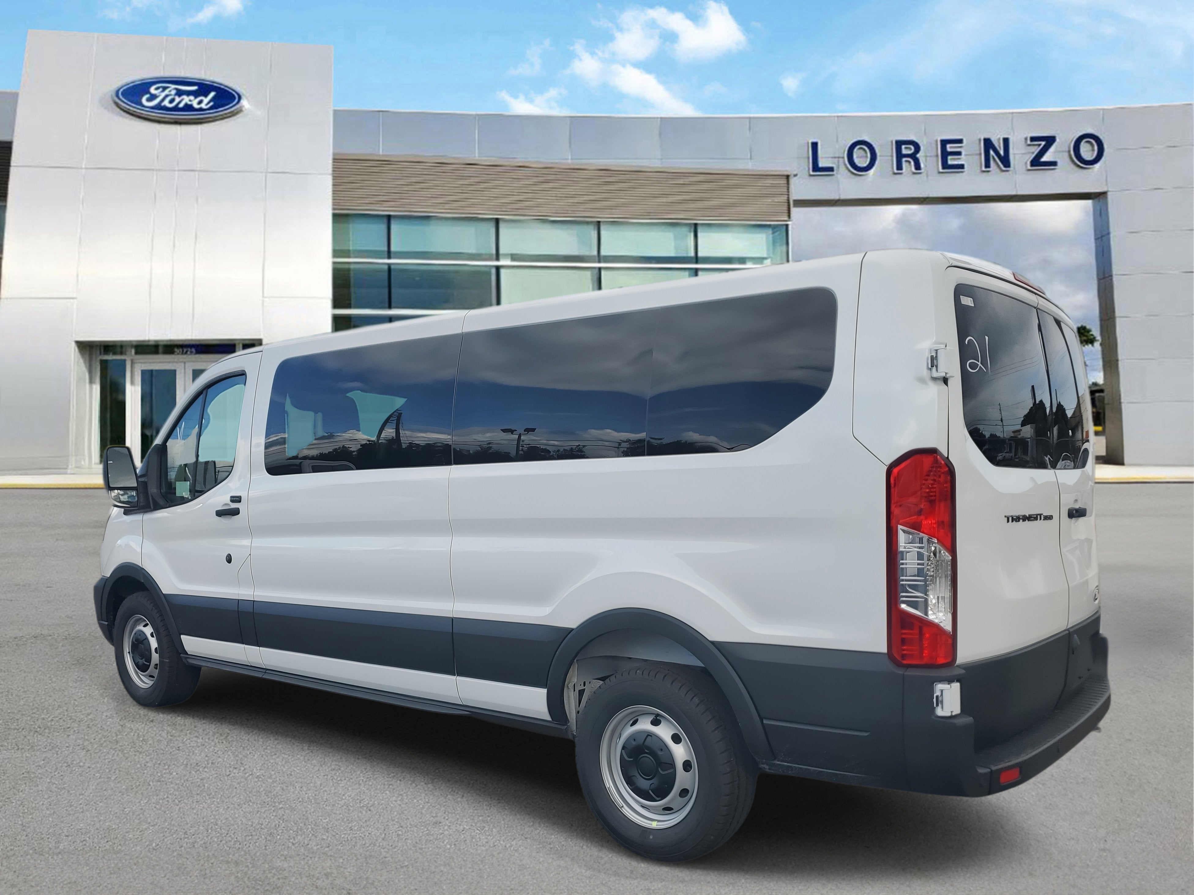 2026 Ford Transit Passenger Wagon XL
