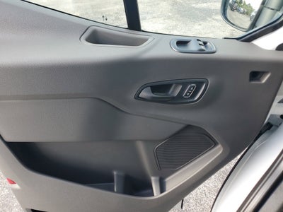 2026 Ford Transit Passenger Wagon XL