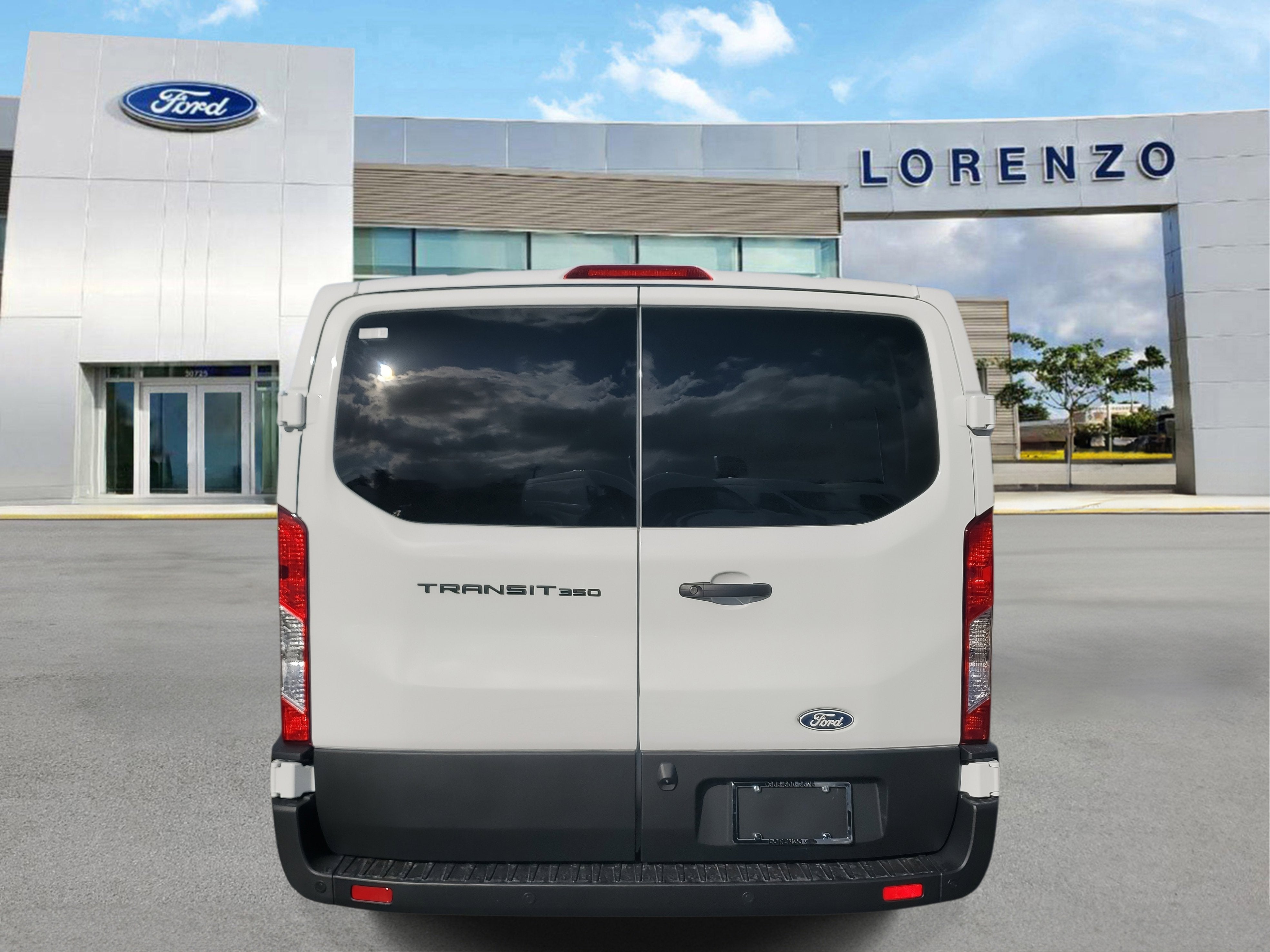 2026 Ford Transit Passenger Wagon XL
