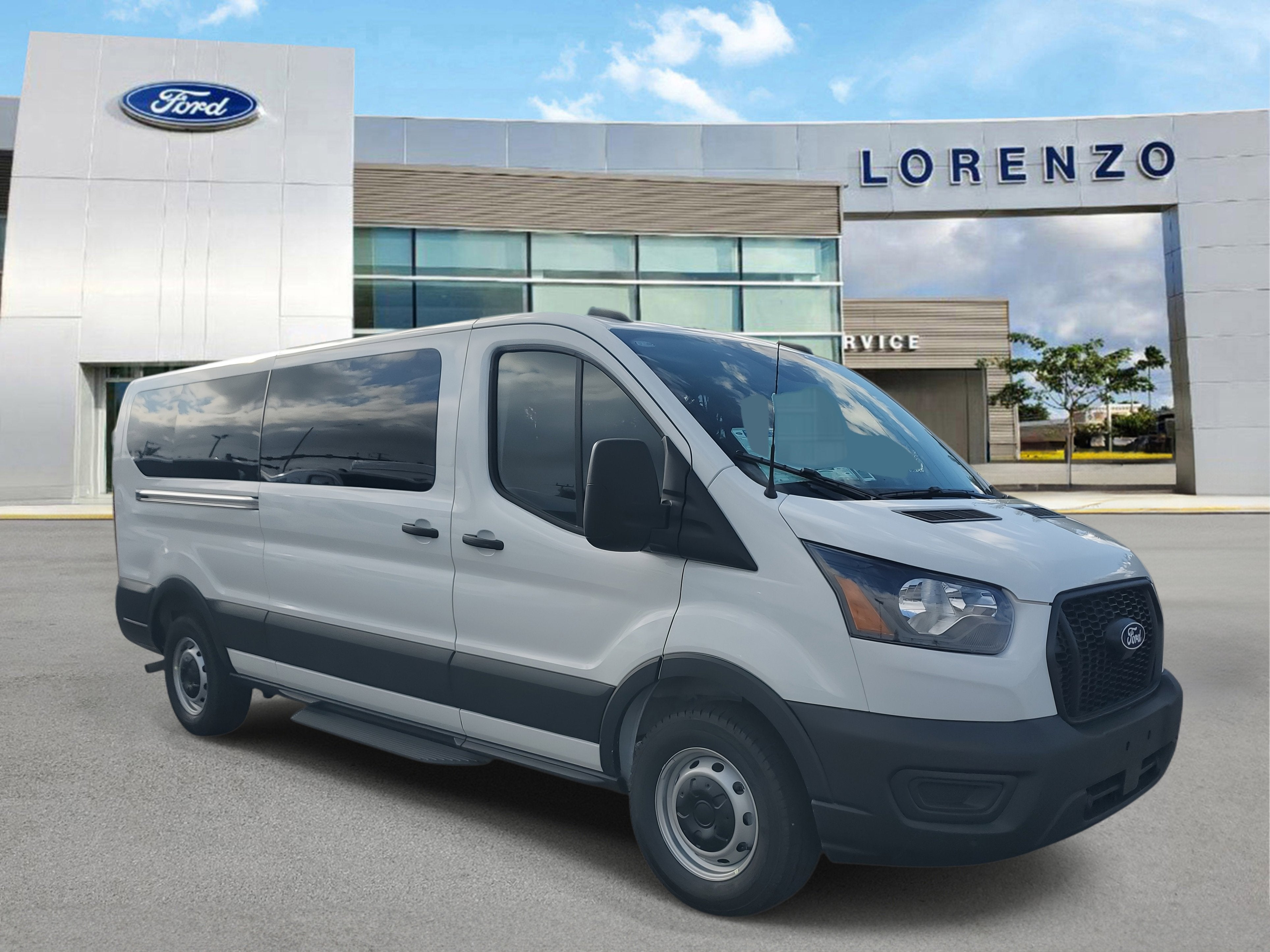 2026 Ford Transit Passenger Wagon XL