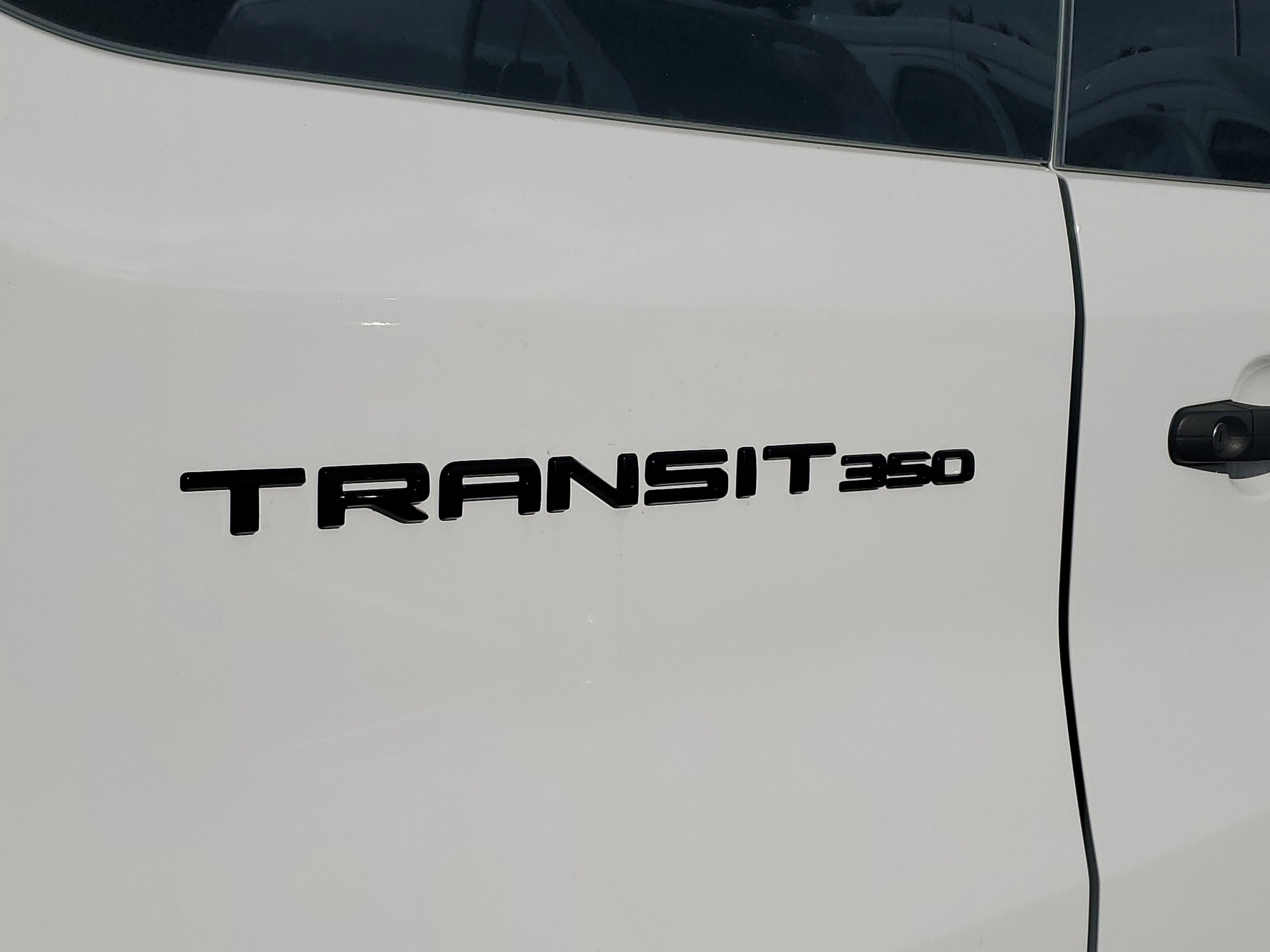 2026 Ford Transit Passenger Wagon XL