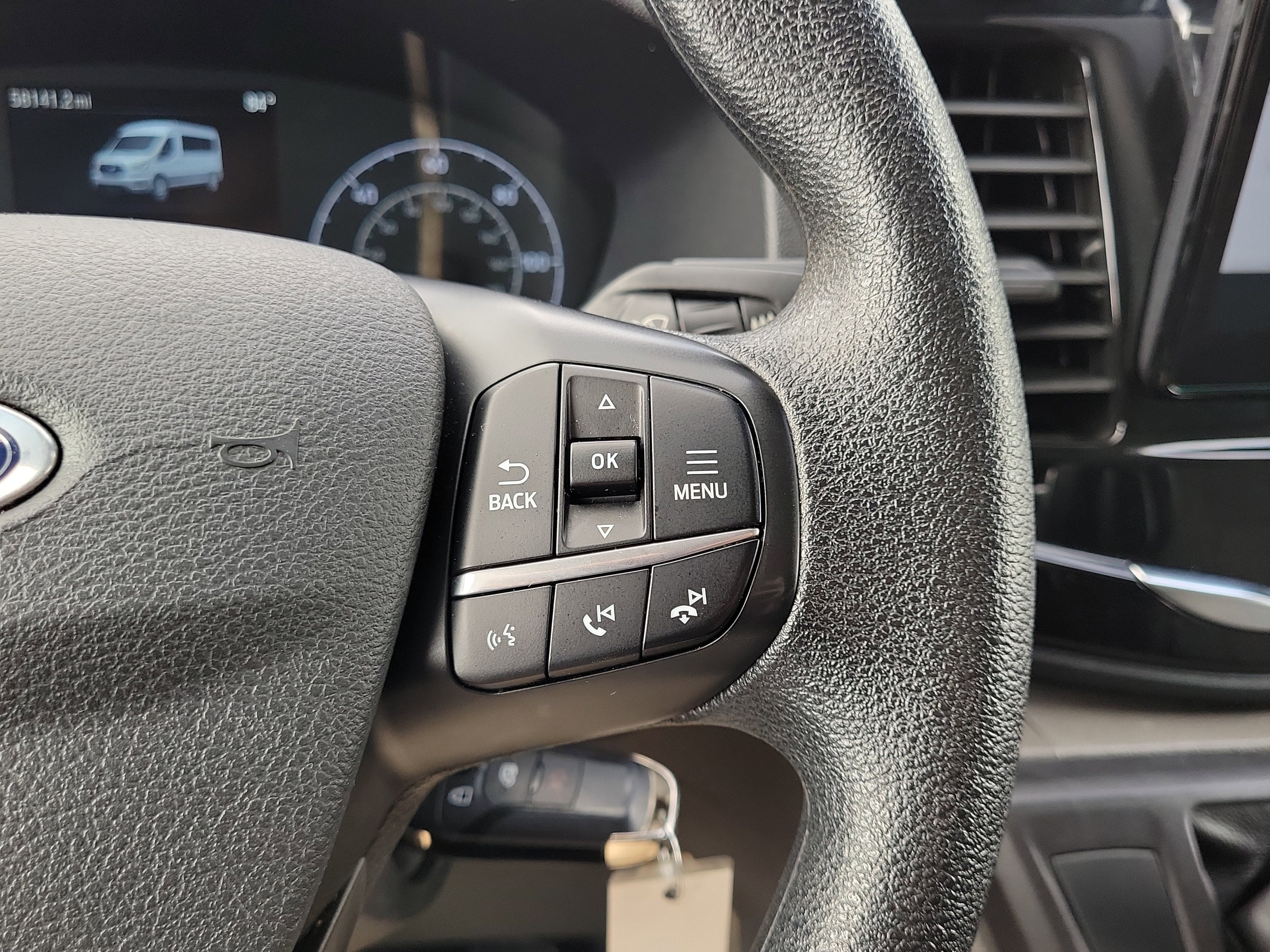 2023 Ford Transit Passenger Wagon XLT