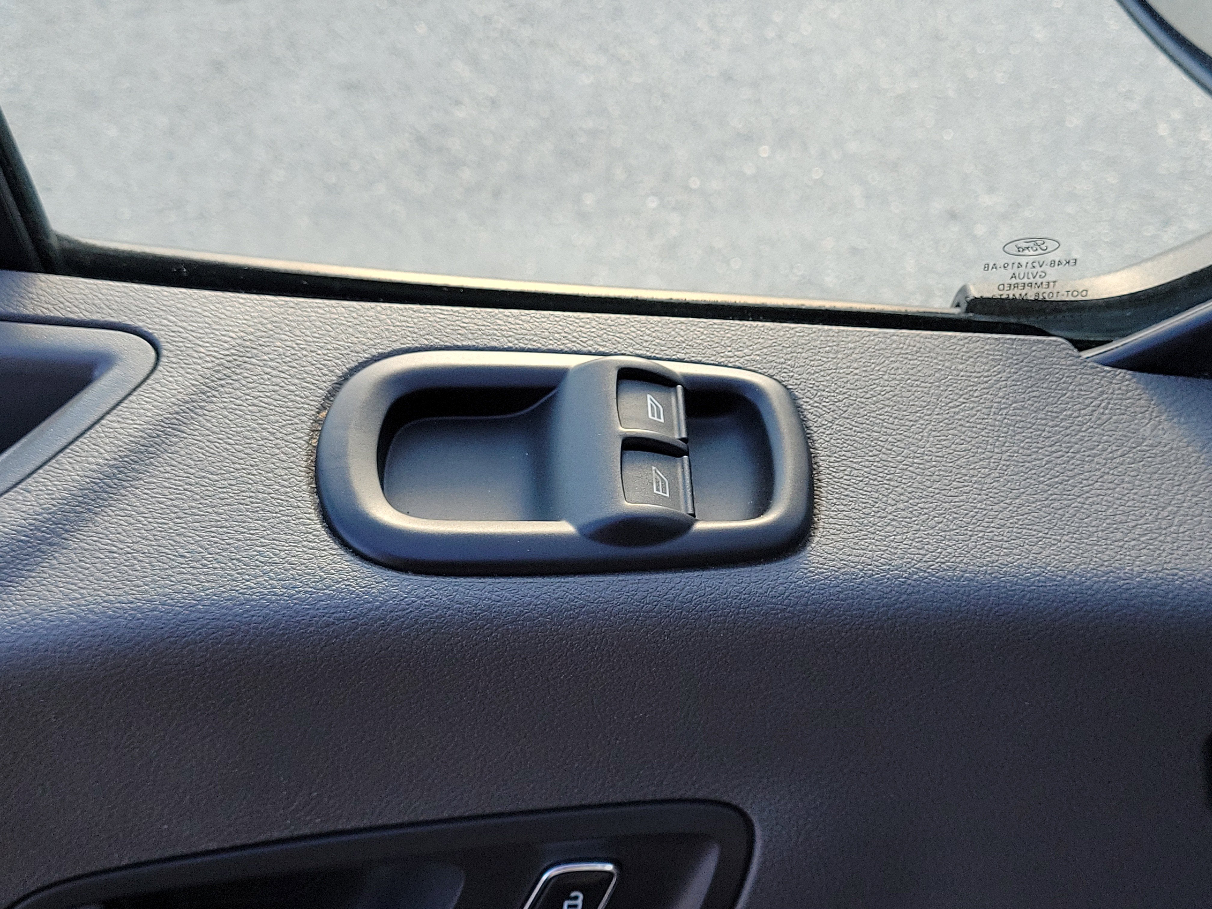 2023 Ford Transit Passenger Wagon XLT