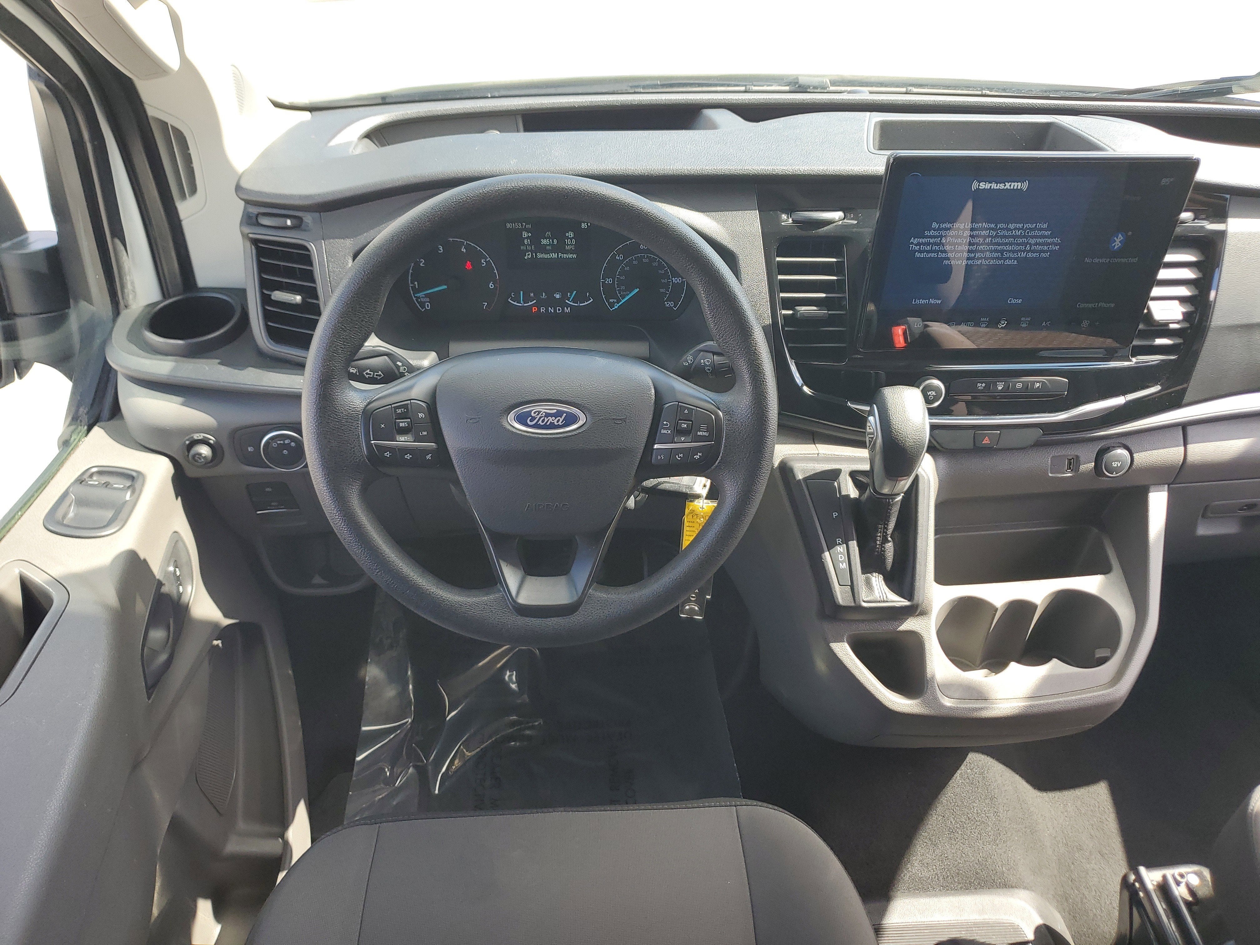 2023 Ford Transit Passenger Wagon XLT