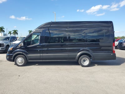 2024 Ford Transit Passenger Wagon XLT
