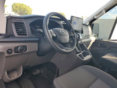 2024 Ford Transit Passenger Wagon XLT