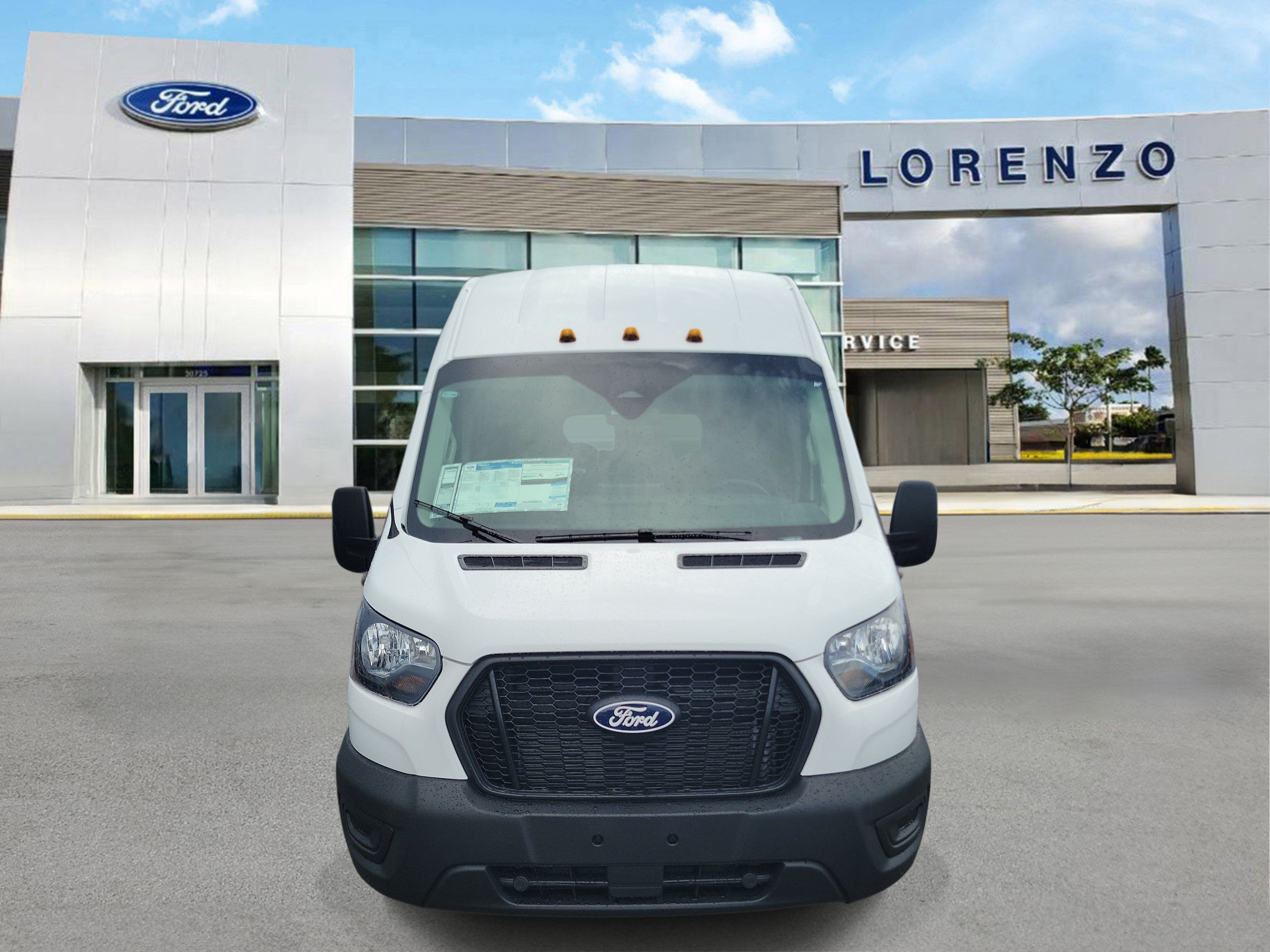 2026 Ford Transit Passenger Wagon XL