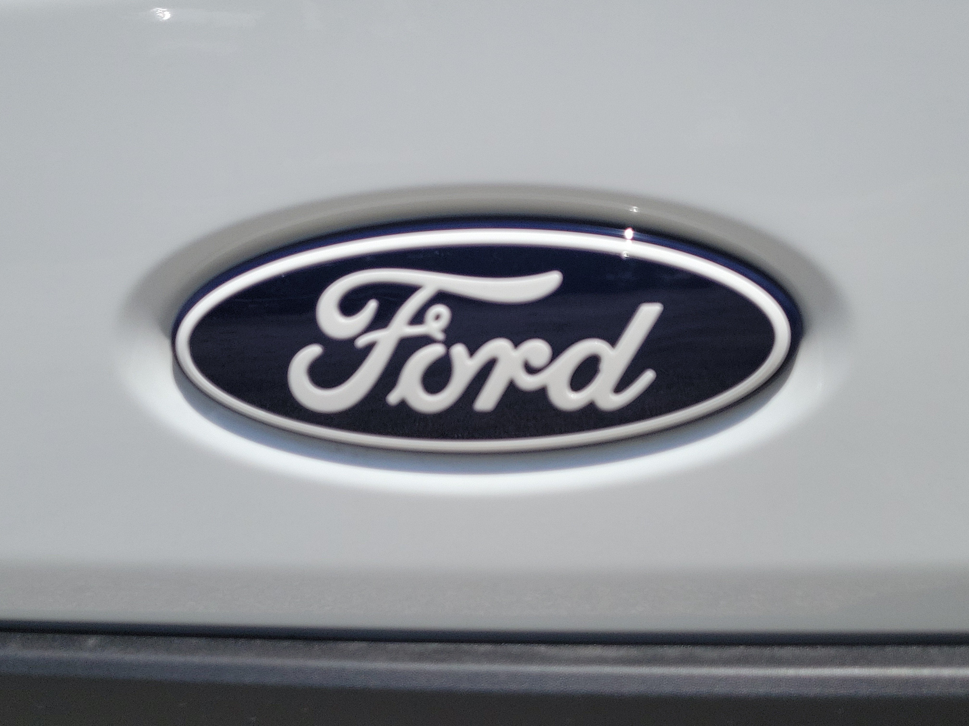 2026 Ford Transit Passenger Wagon Passenger Van XL