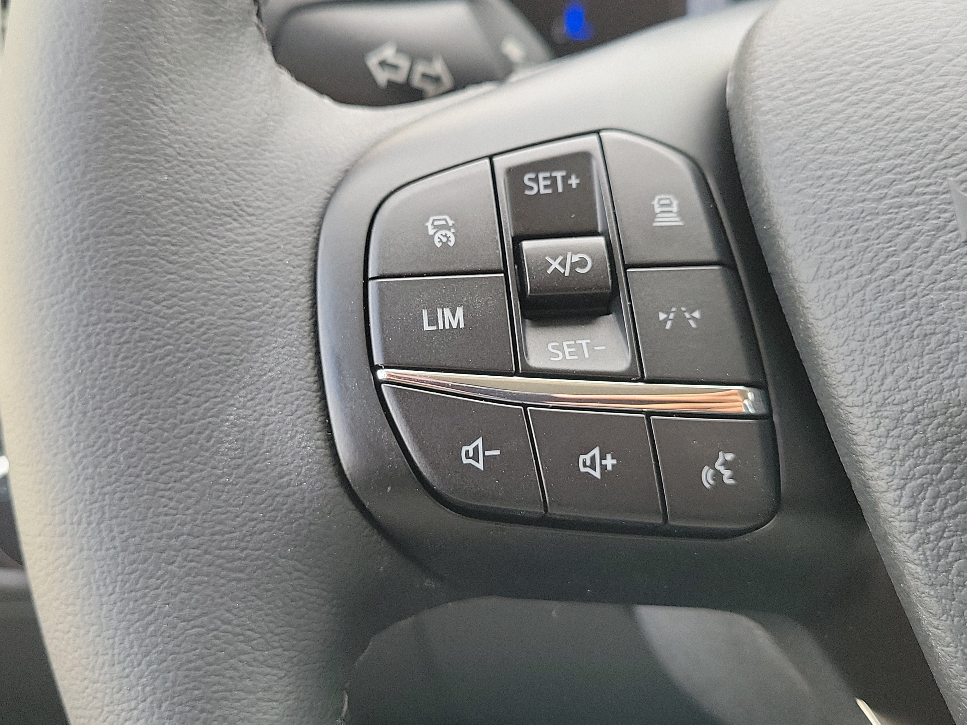 2026 Ford Transit Passenger Wagon Passenger Van XL