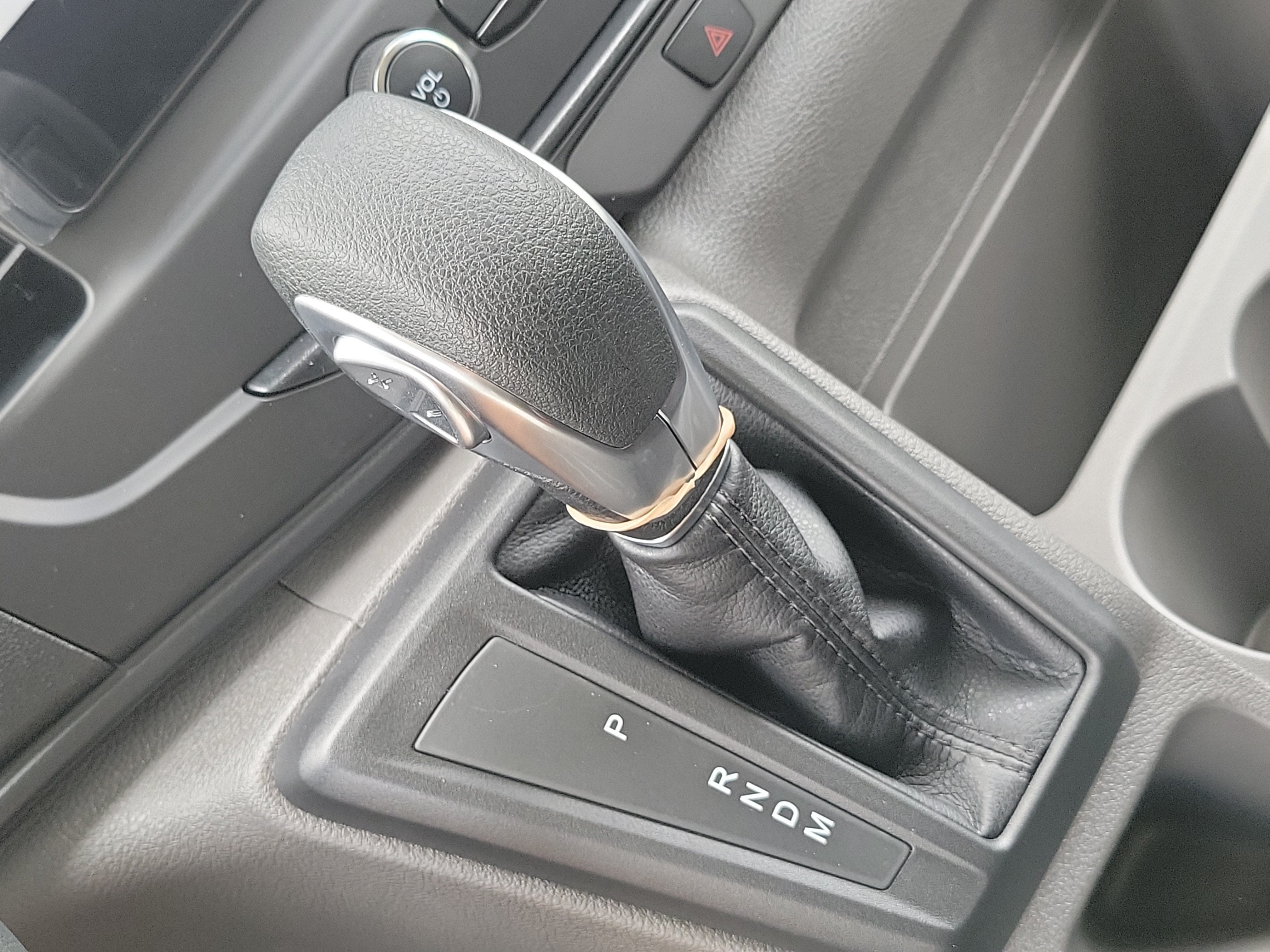 2026 Ford Transit Passenger Wagon Passenger Van XL