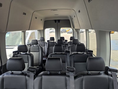2027 Ford Transit Passenger Wagon XL