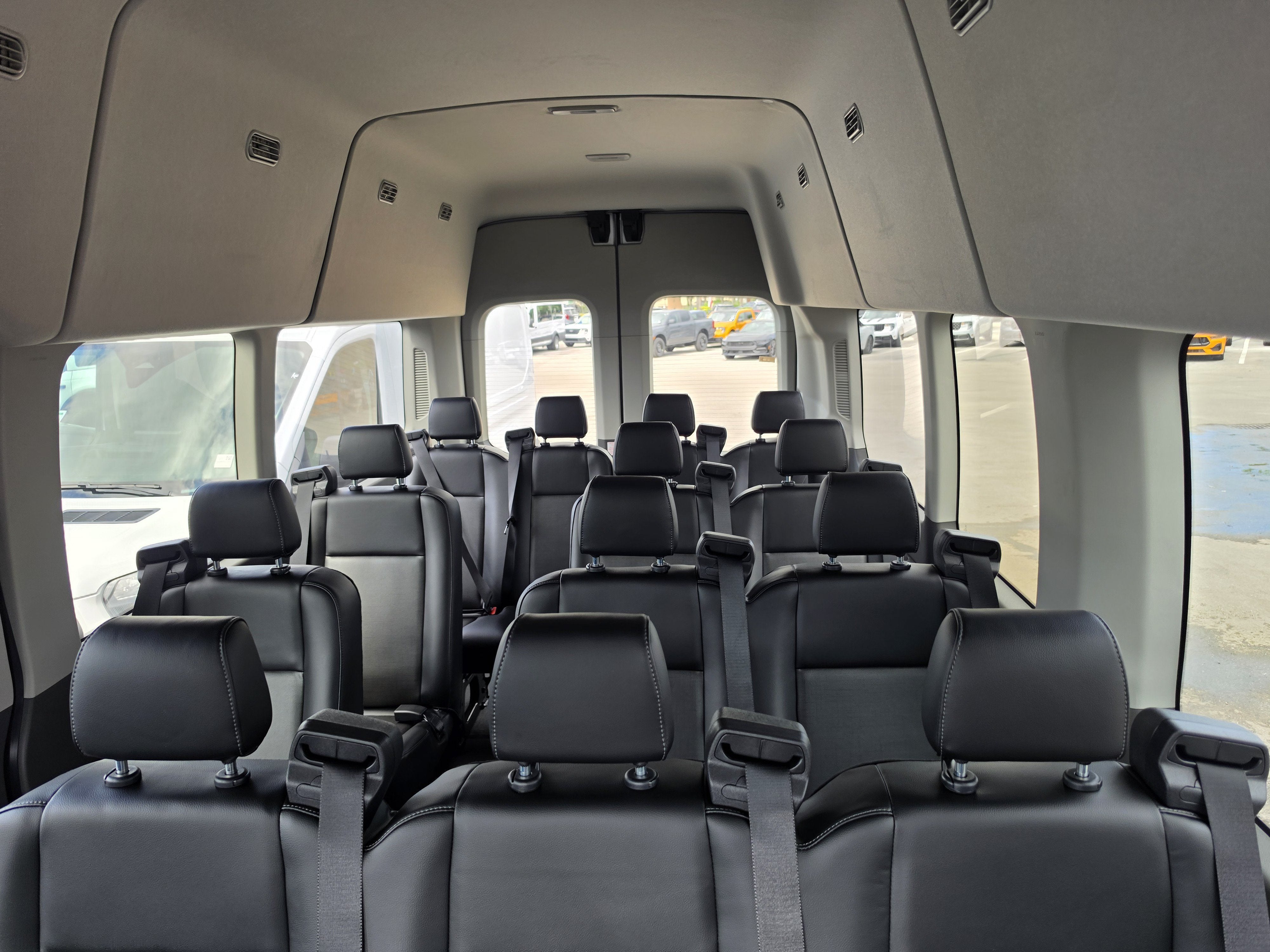 2027 Ford Transit Passenger Wagon XL