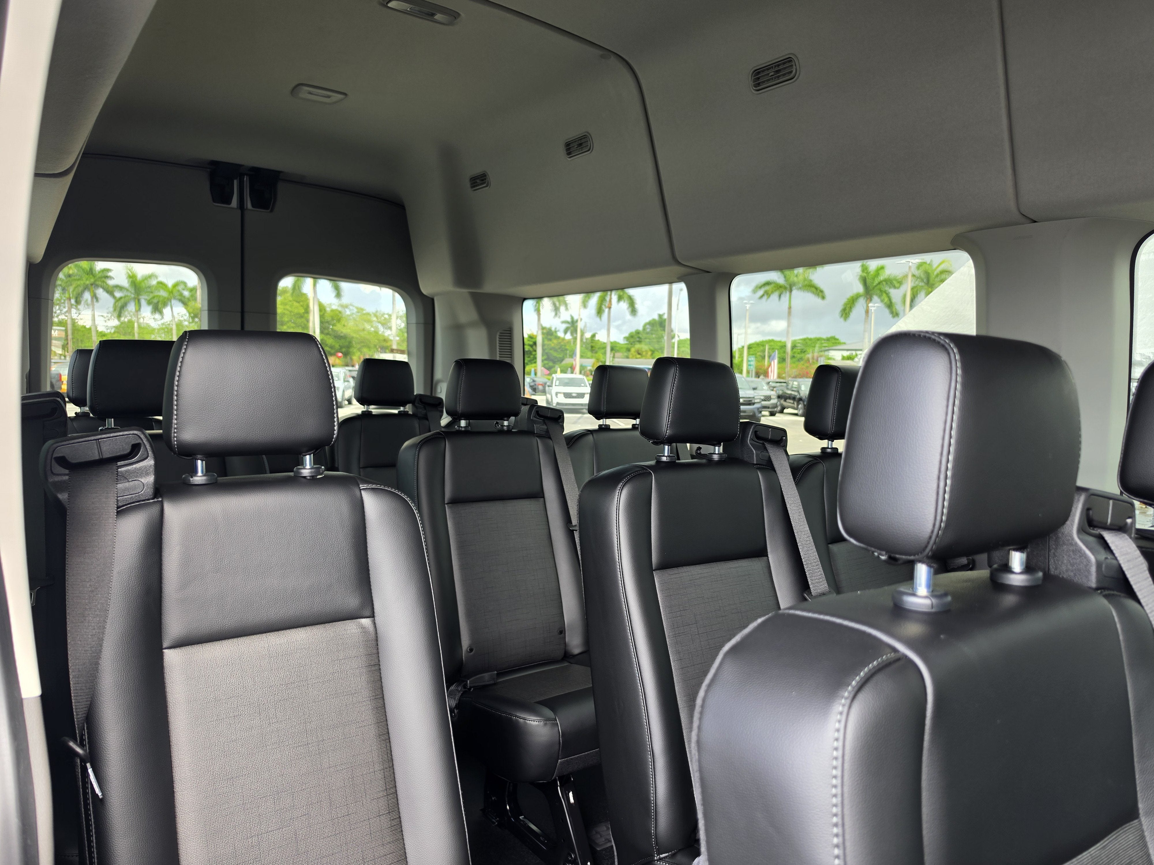 2027 Ford Transit Passenger Wagon XL