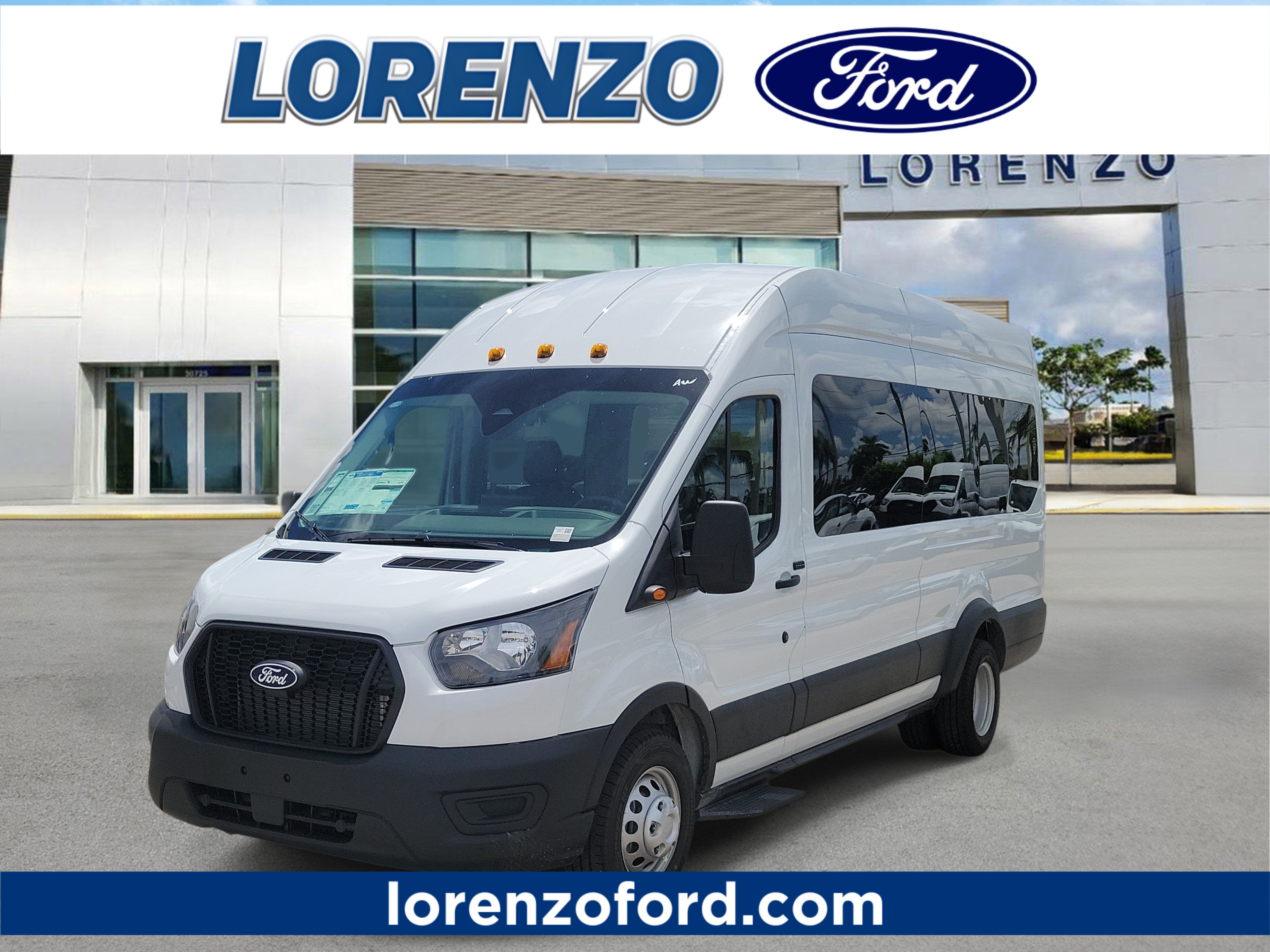 2026 Ford Transit Passenger Wagon XL