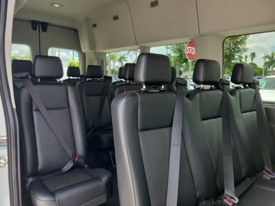 2026 Ford Transit Passenger Wagon XL