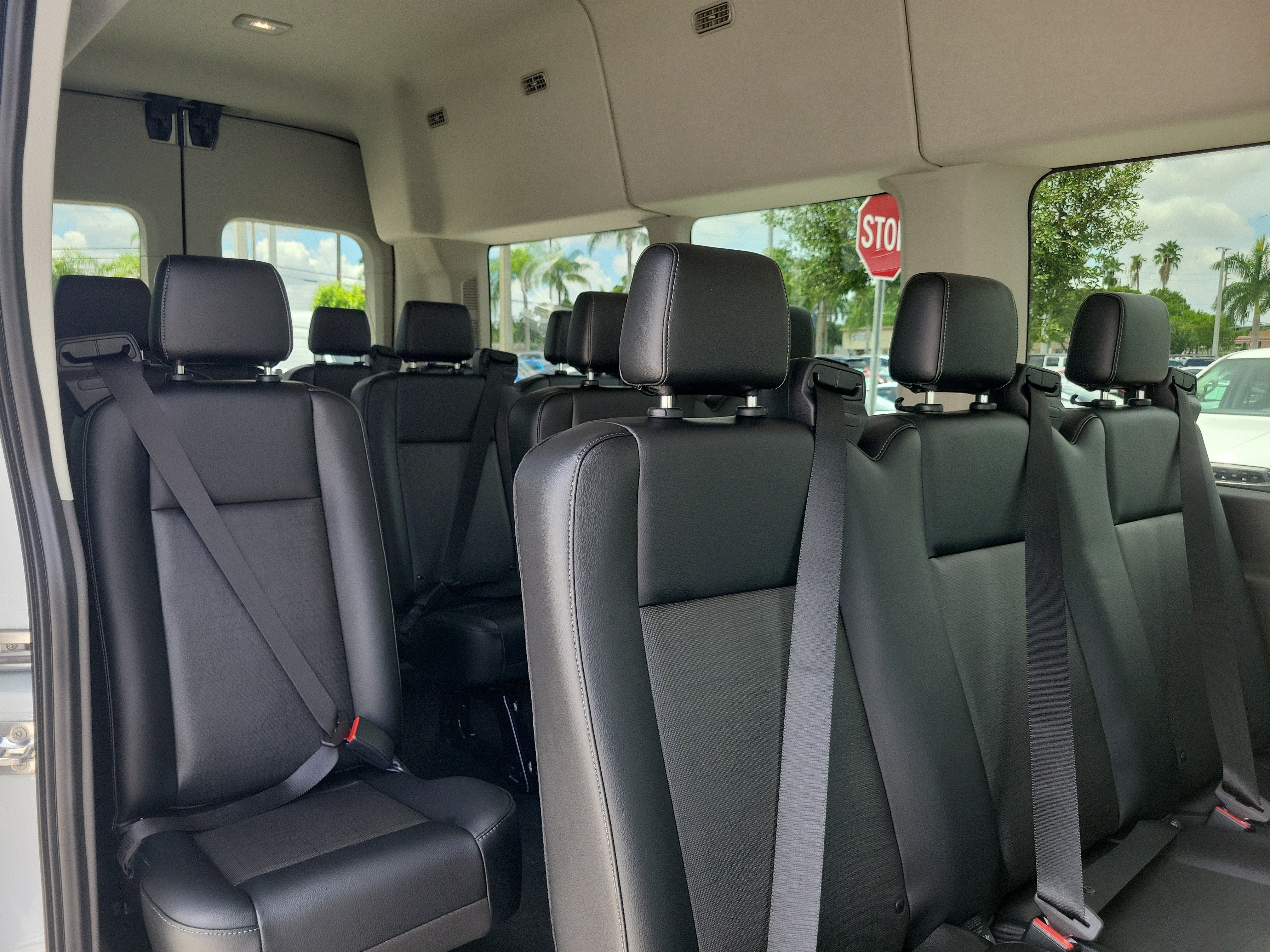 2026 Ford Transit Passenger Wagon XL