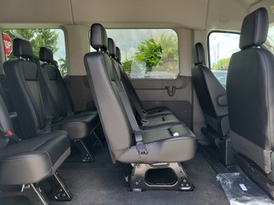2026 Ford Transit Passenger Wagon XL
