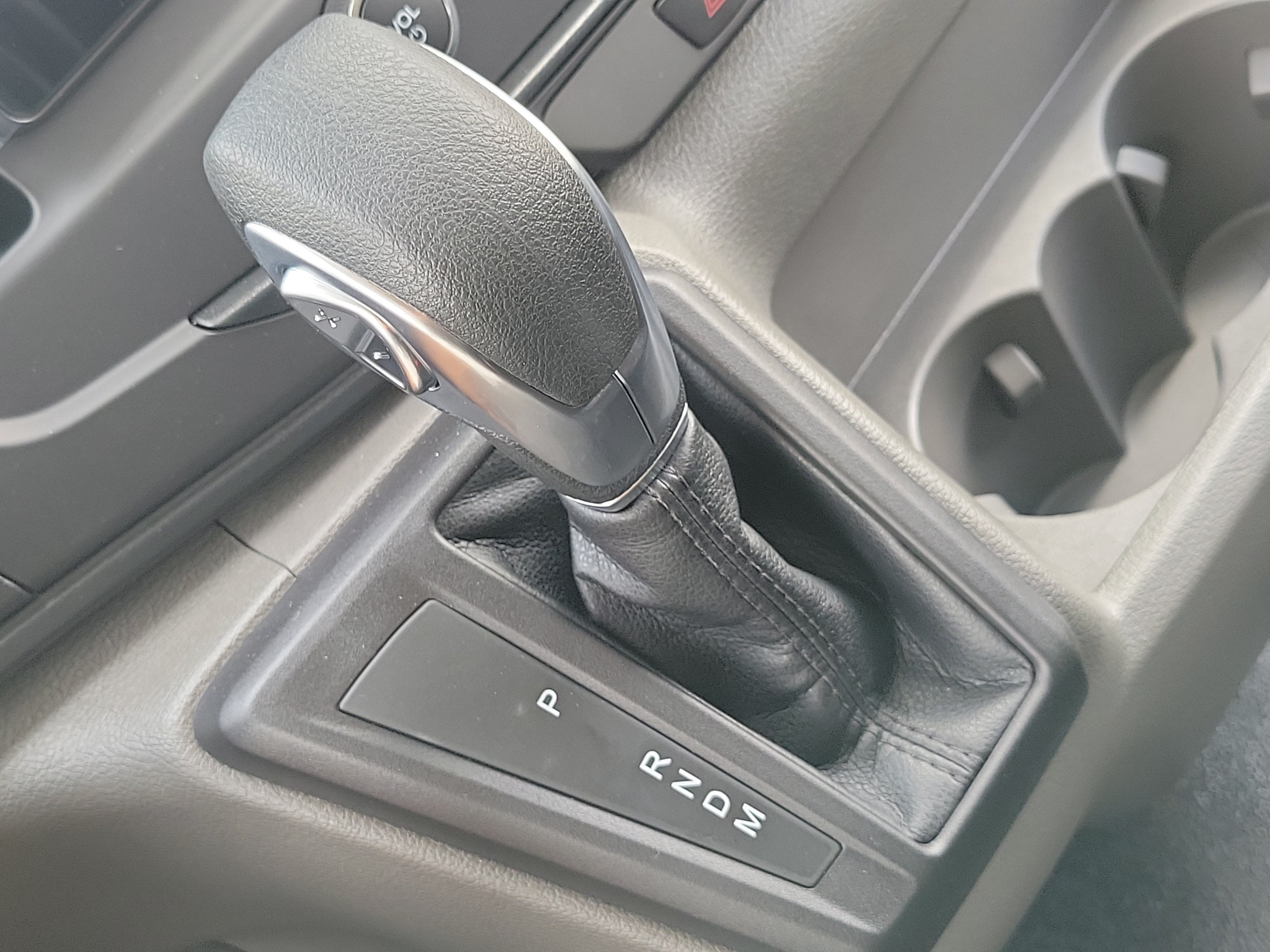 2026 Ford Transit Passenger Wagon XL