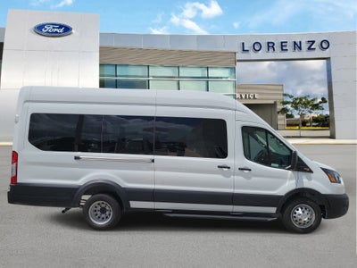 2026 Ford Transit Passenger Wagon XL