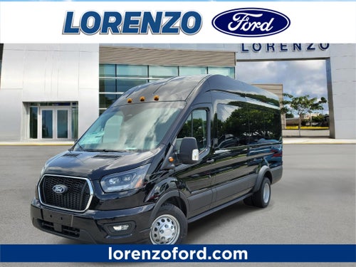 2026 Ford Transit Passenger Wagon XLT