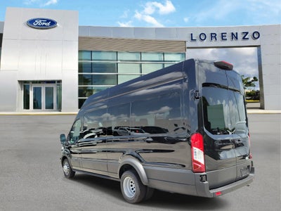 2026 Ford Transit Passenger Wagon XLT